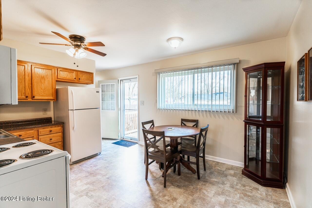 8011 Conifer Dr