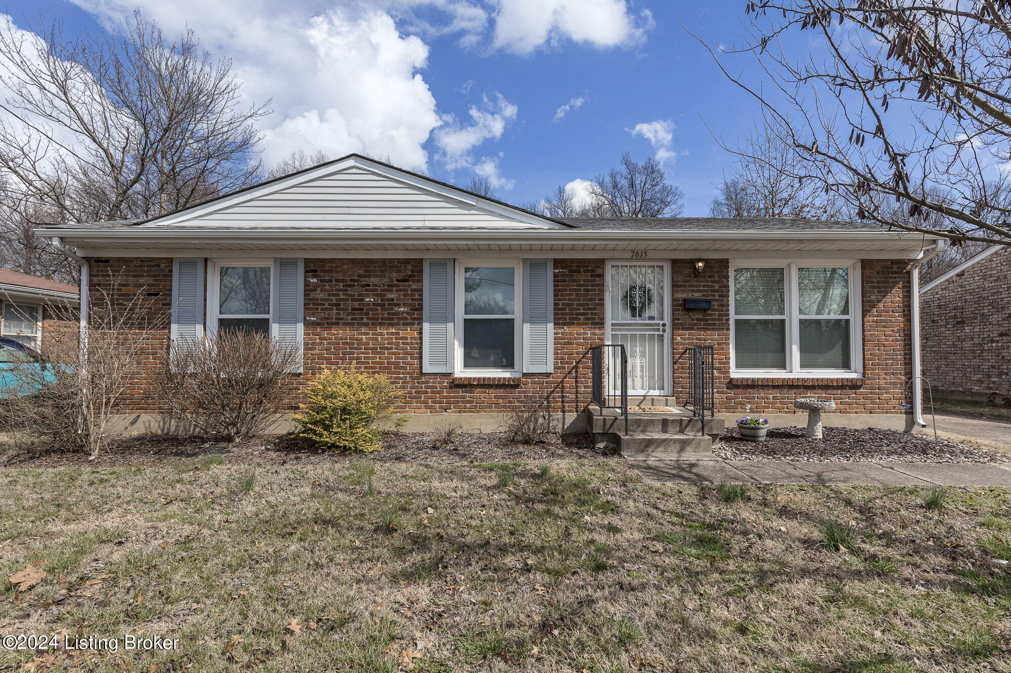 7615 Mackie Ln