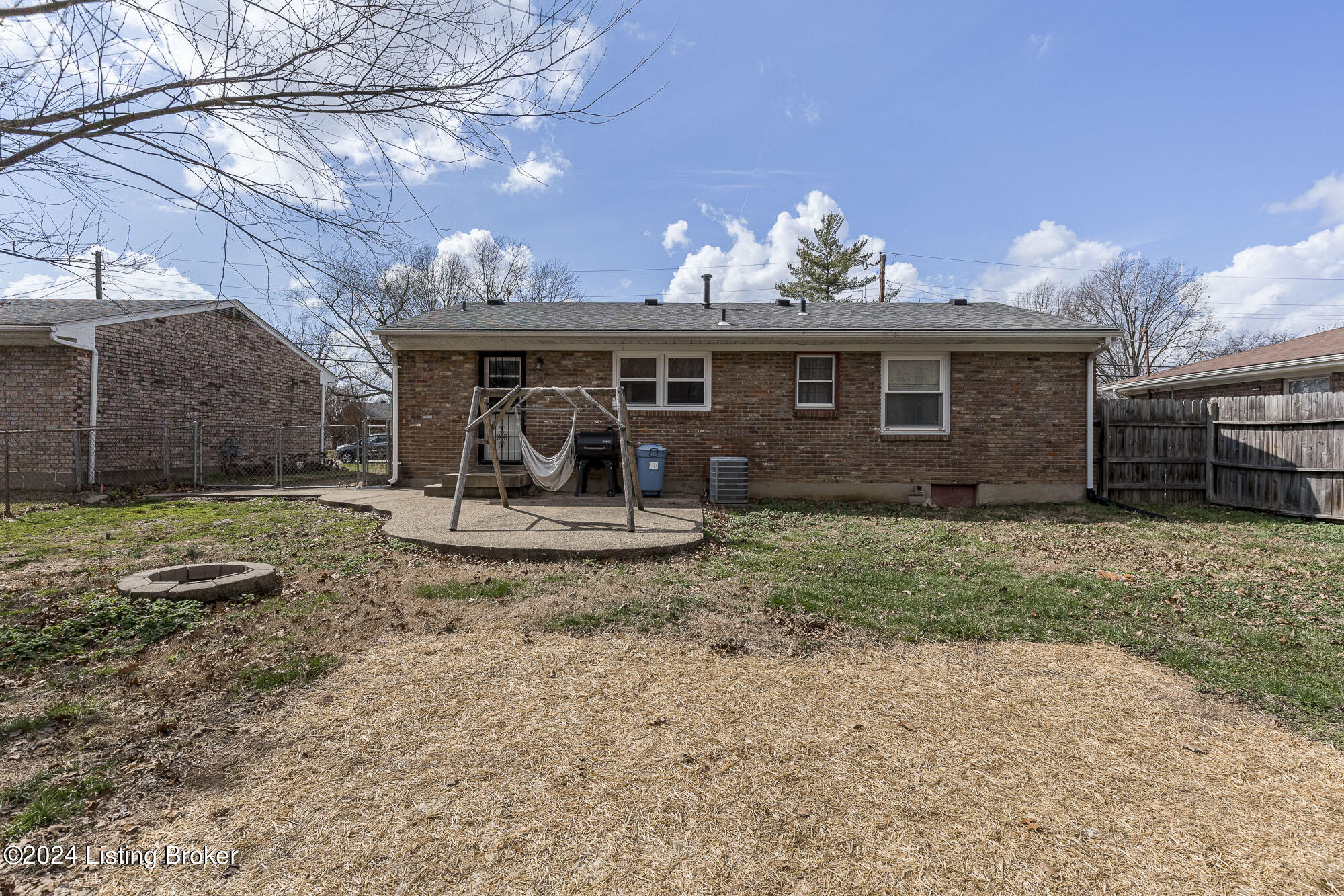 7615 Mackie Ln