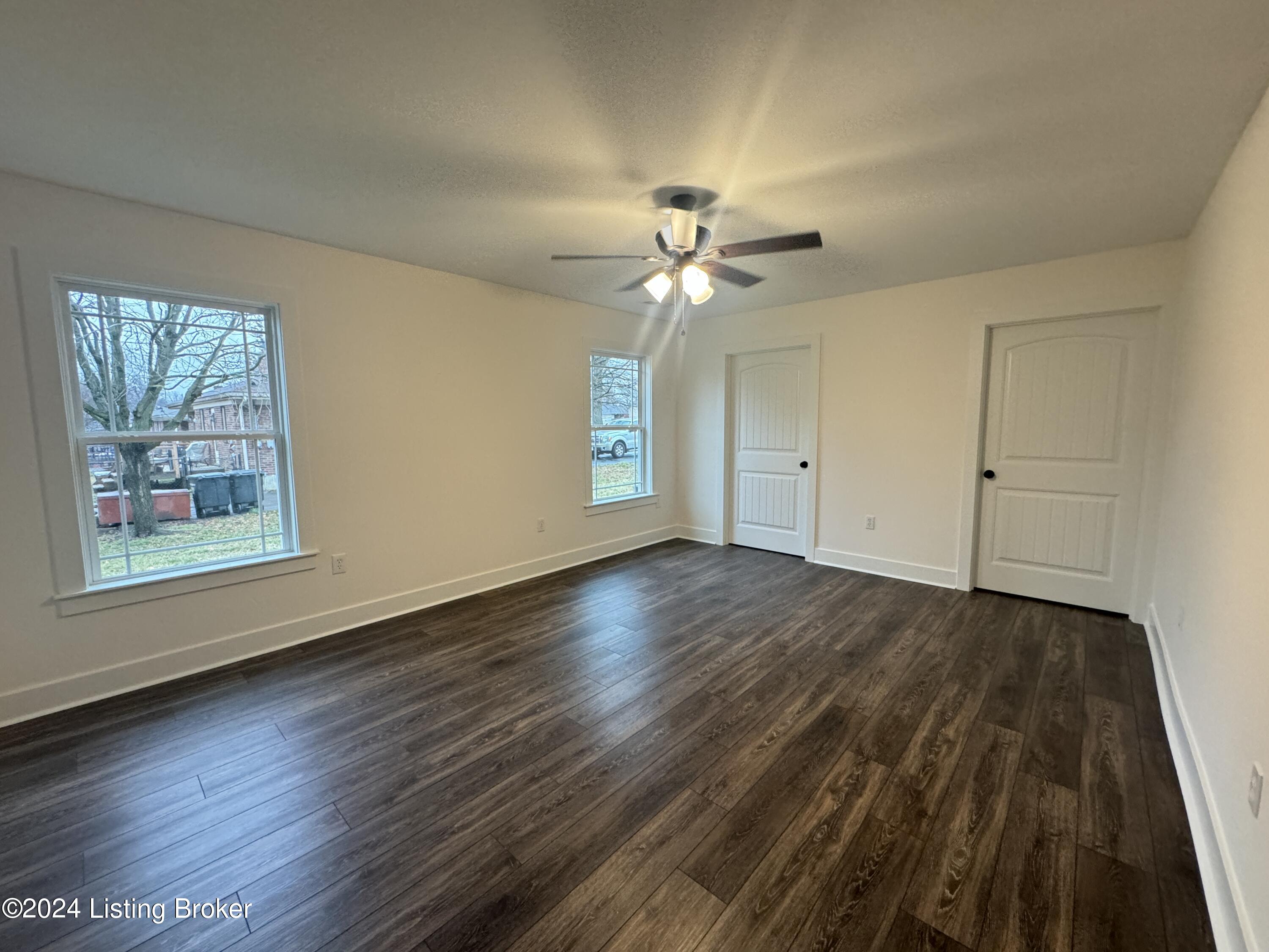 2710 Edgewood Dr