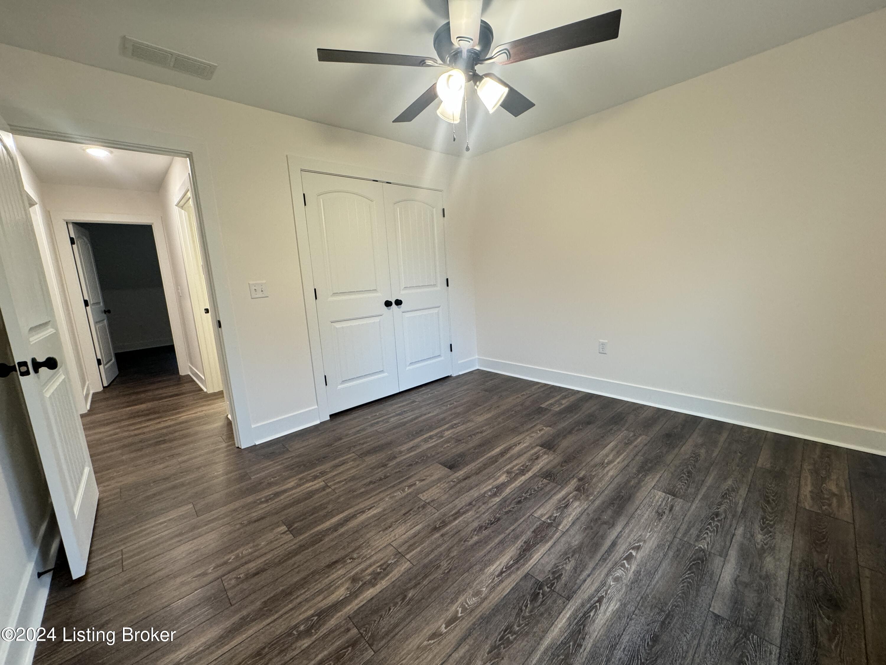 2710 Edgewood Dr