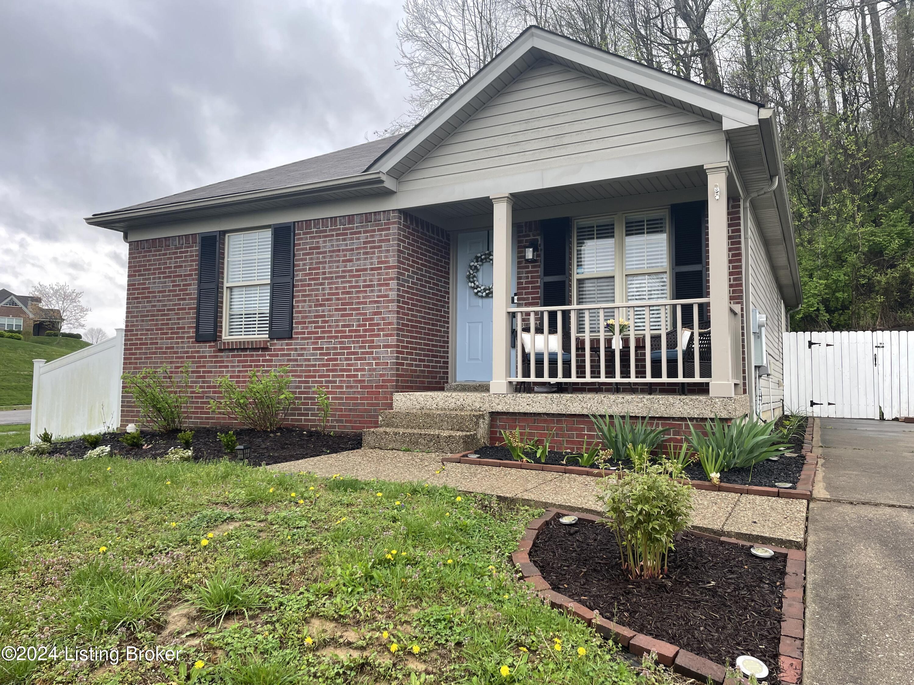 4600 Andalusia Ln