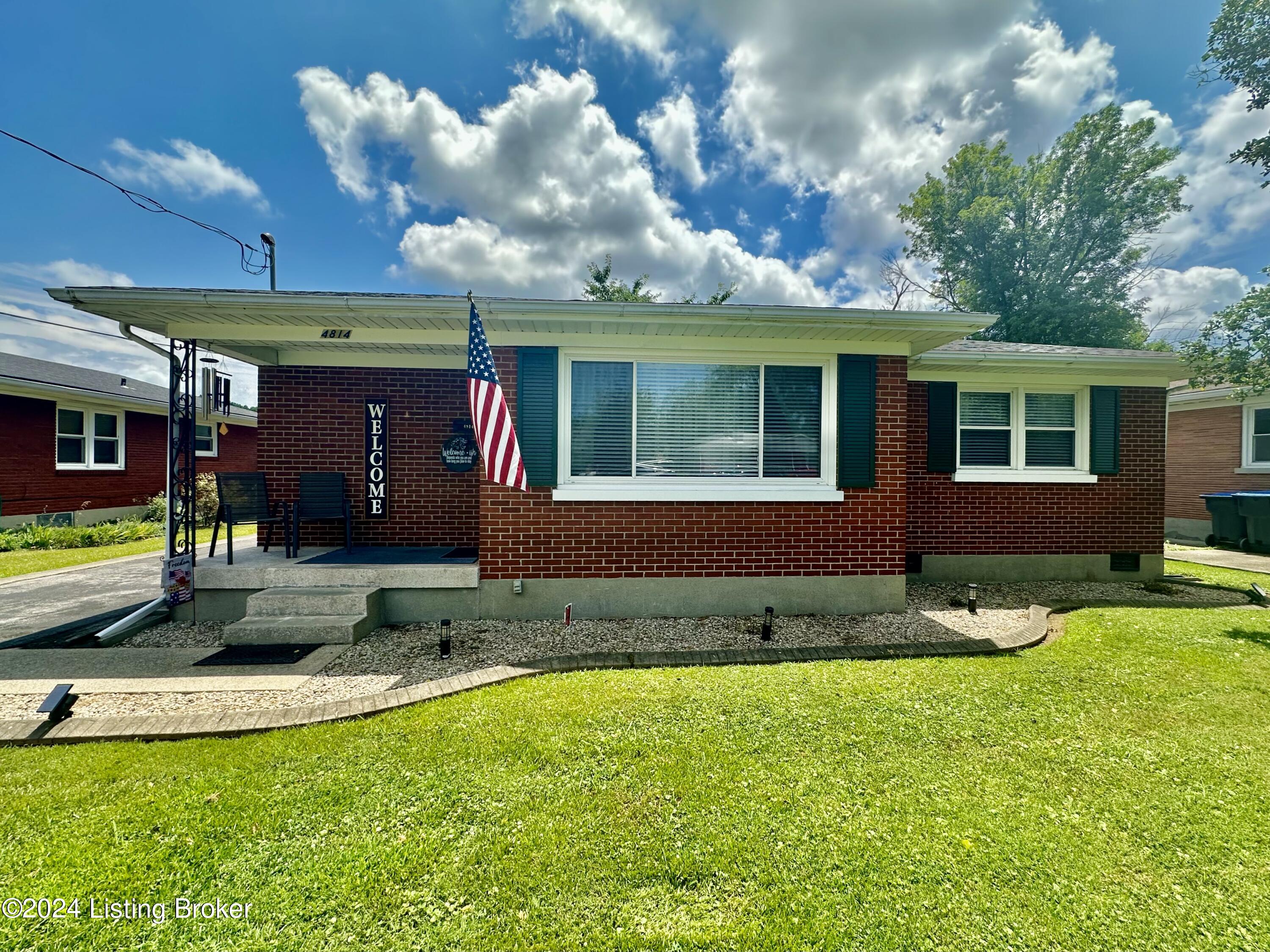 4814 Paramount Dr