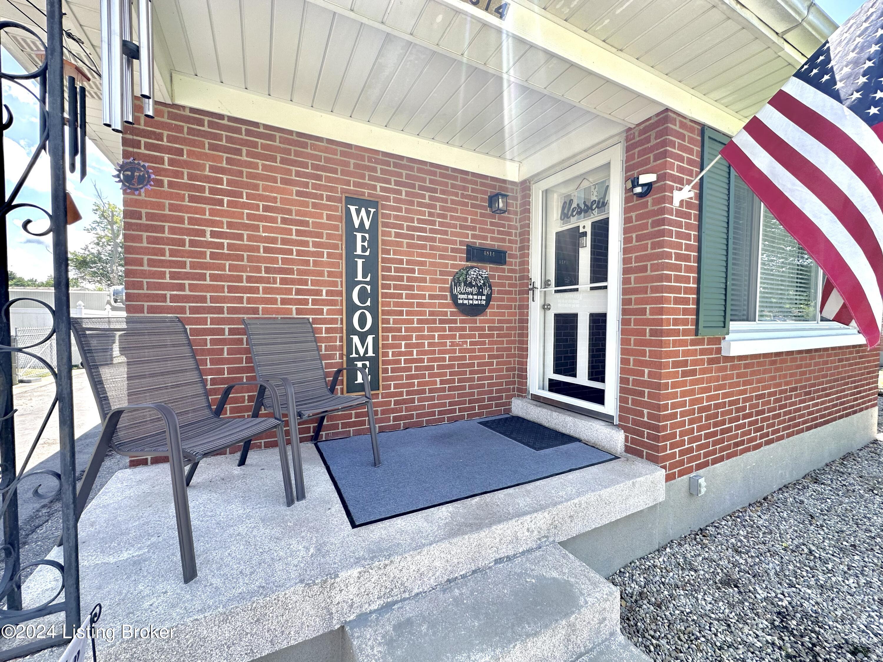 4814 Paramount Dr