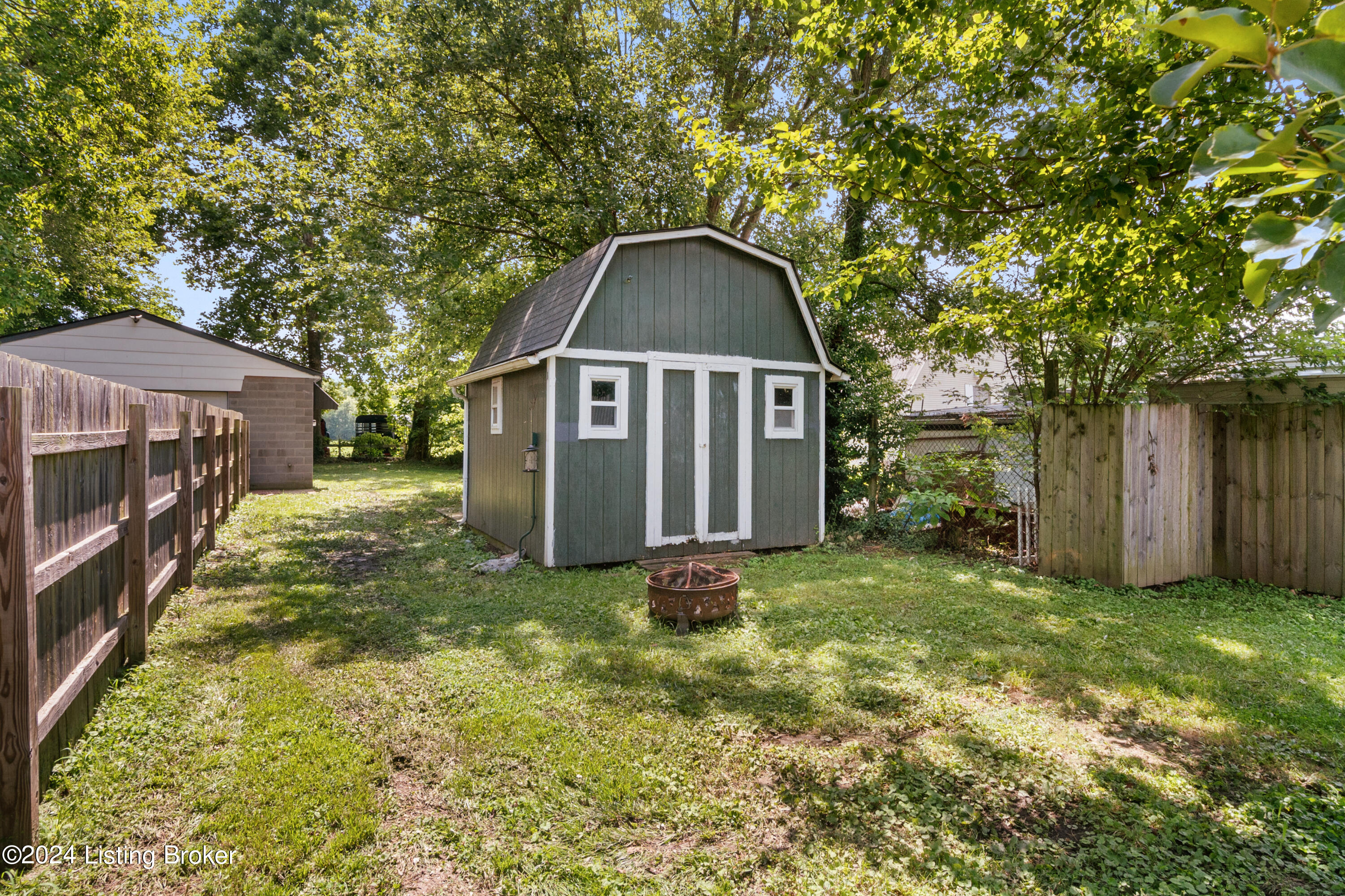 710 Fairdale Rd