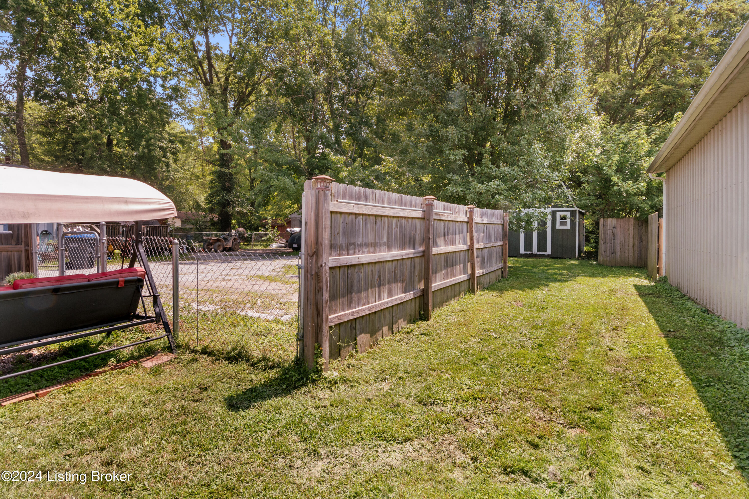 710 Fairdale Rd