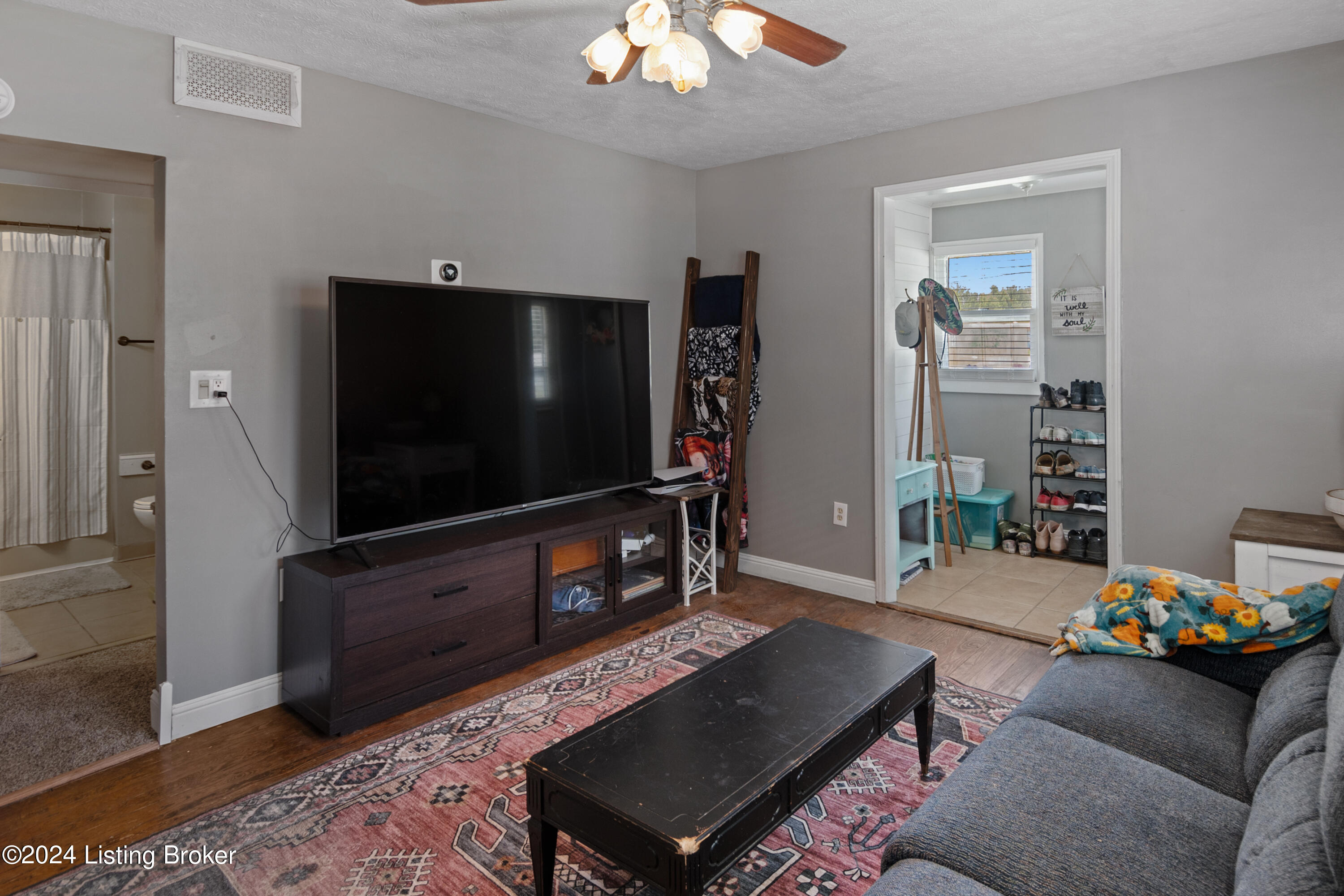 710 Fairdale Rd
