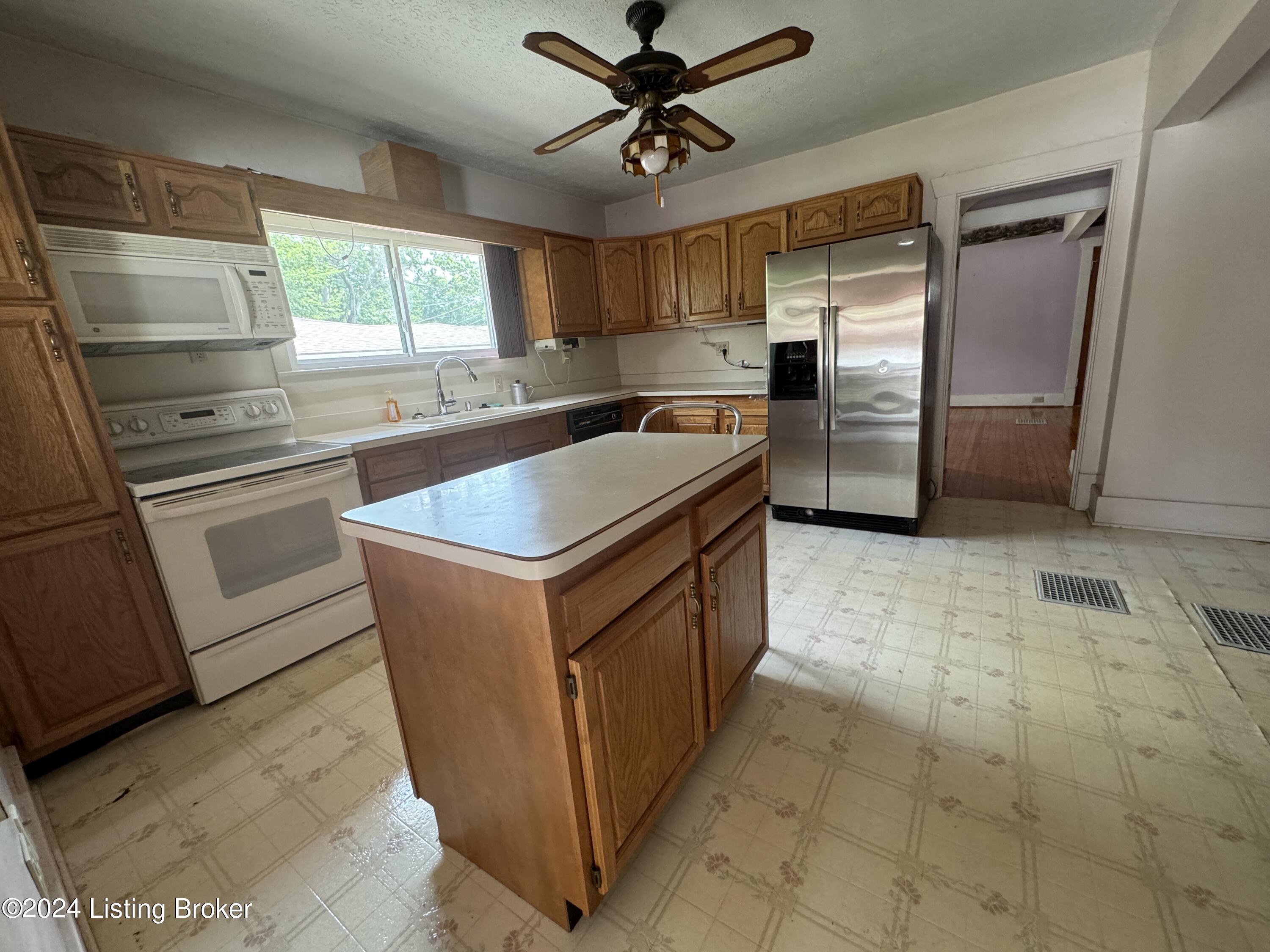 8817 Brown Austin Rd