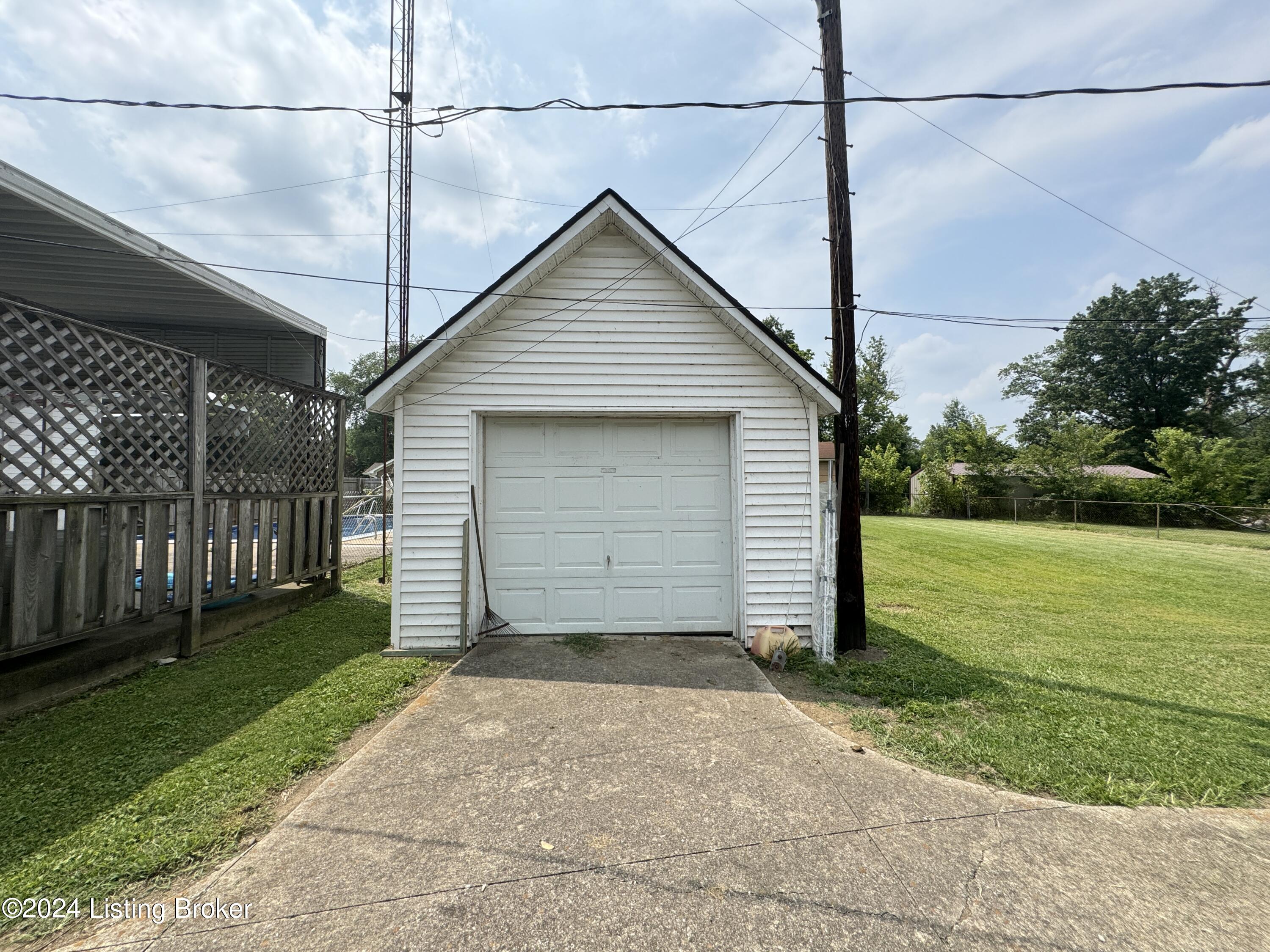 8817 Brown Austin Rd