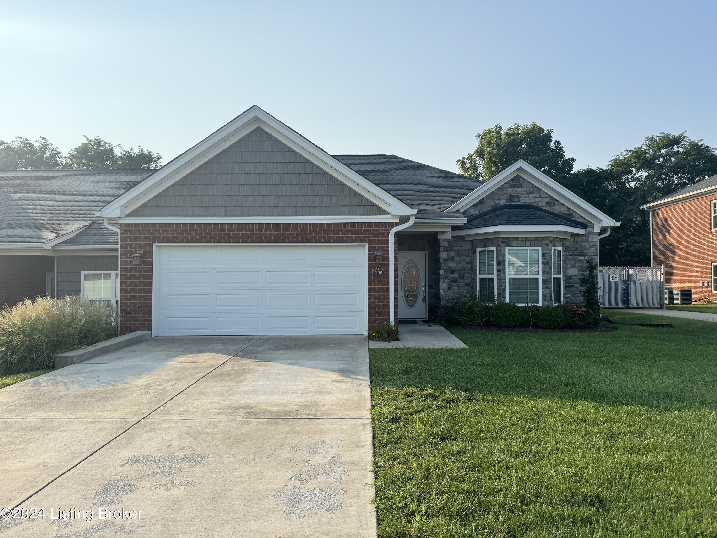 7305 Autumn Trace Dr, 105