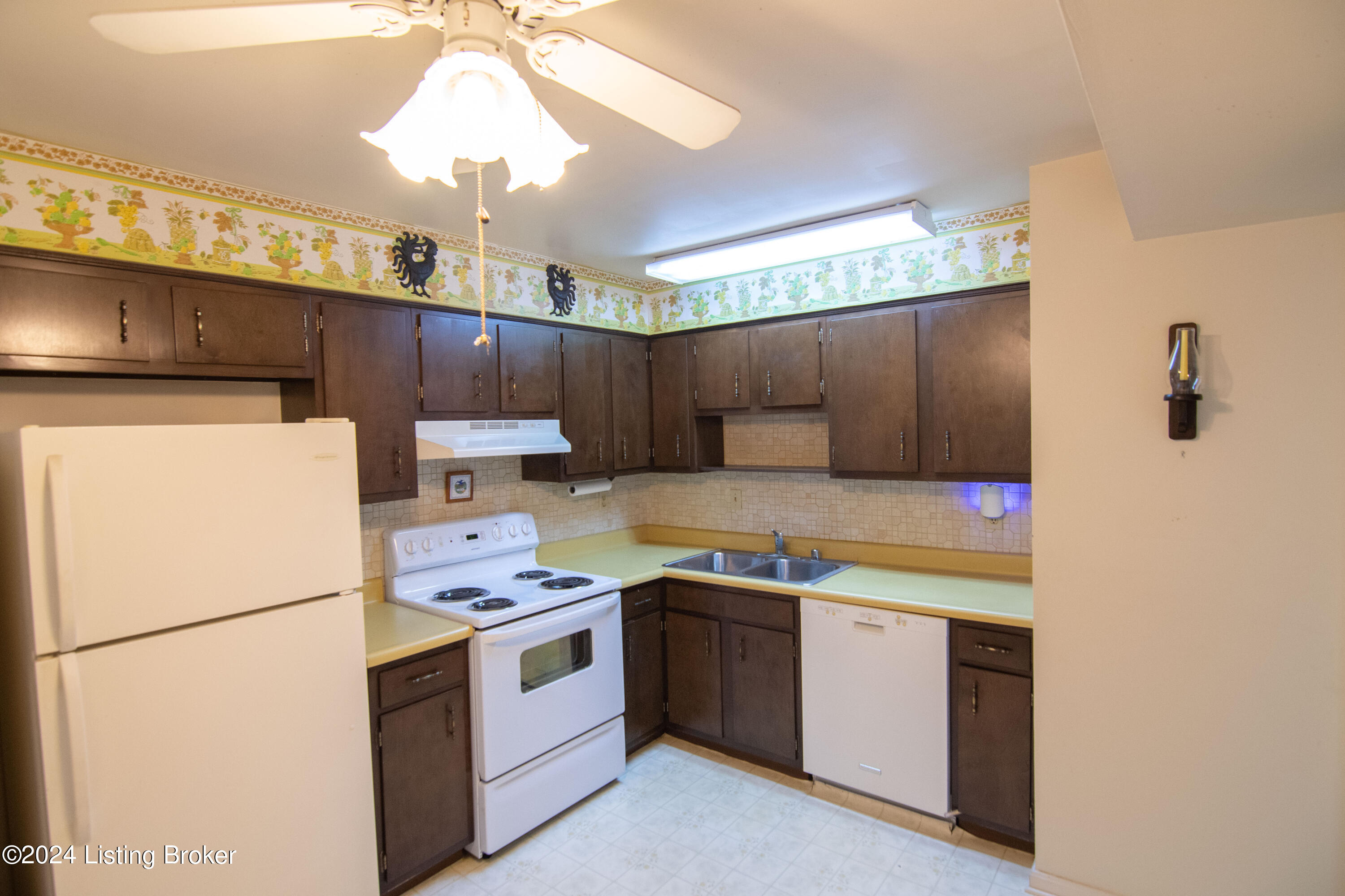311 Chanel Ct, APT 1