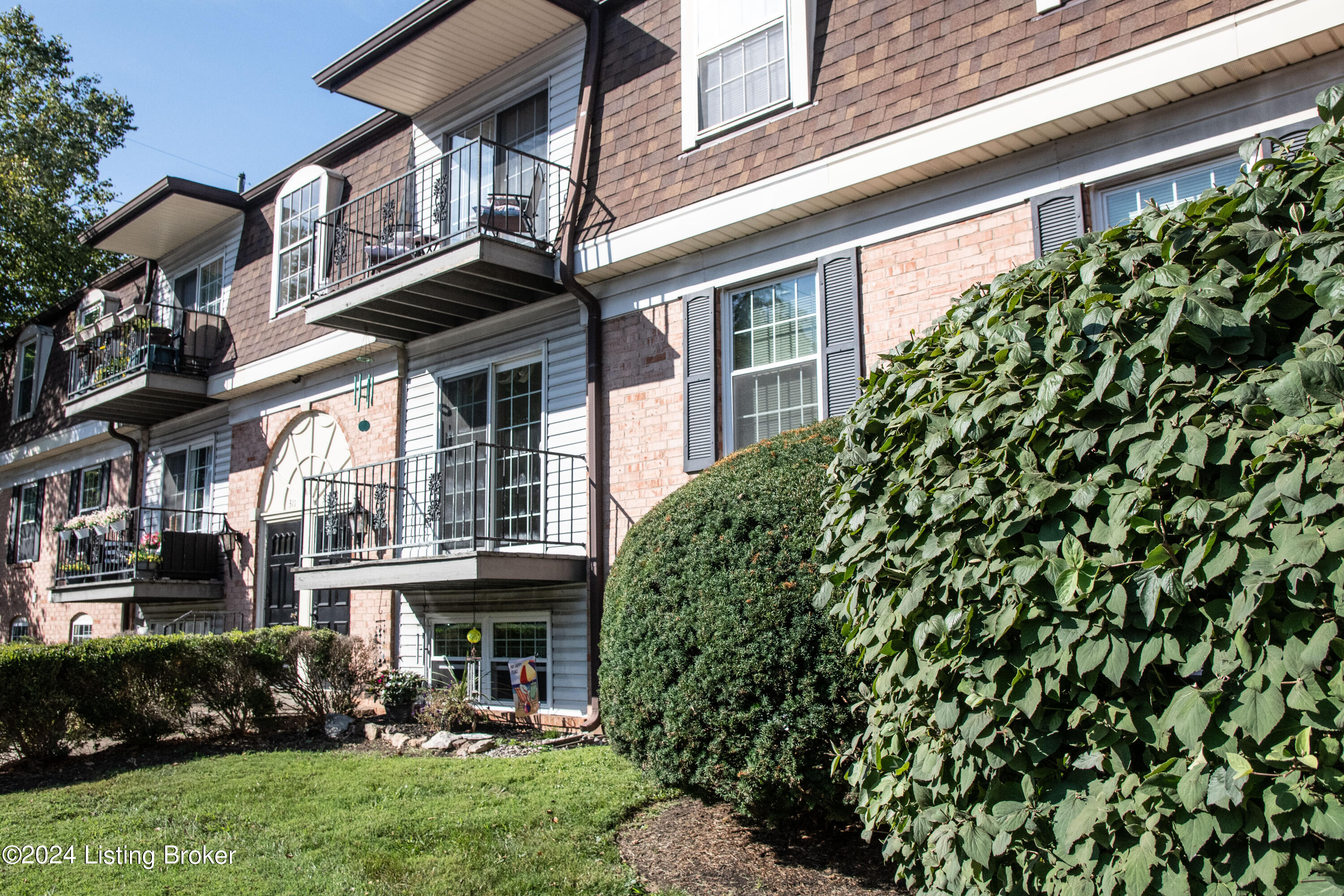 311 Chanel Ct, APT 1