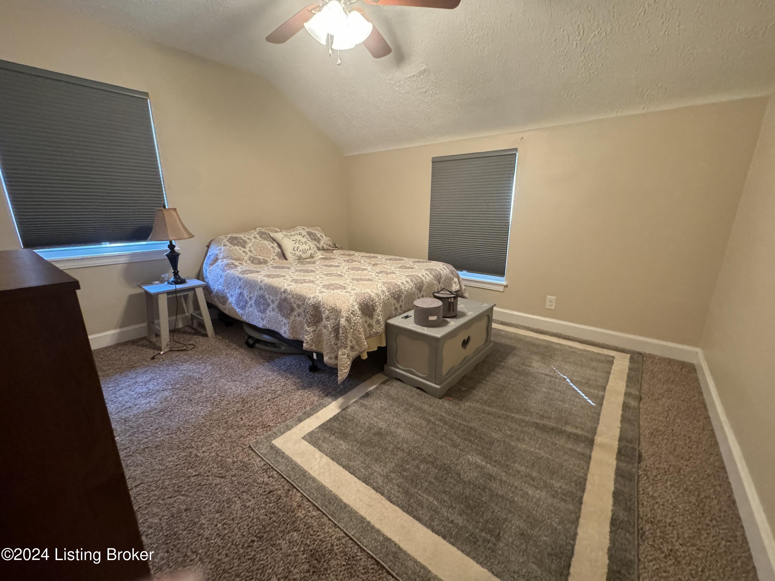 113 Cambridge Dr