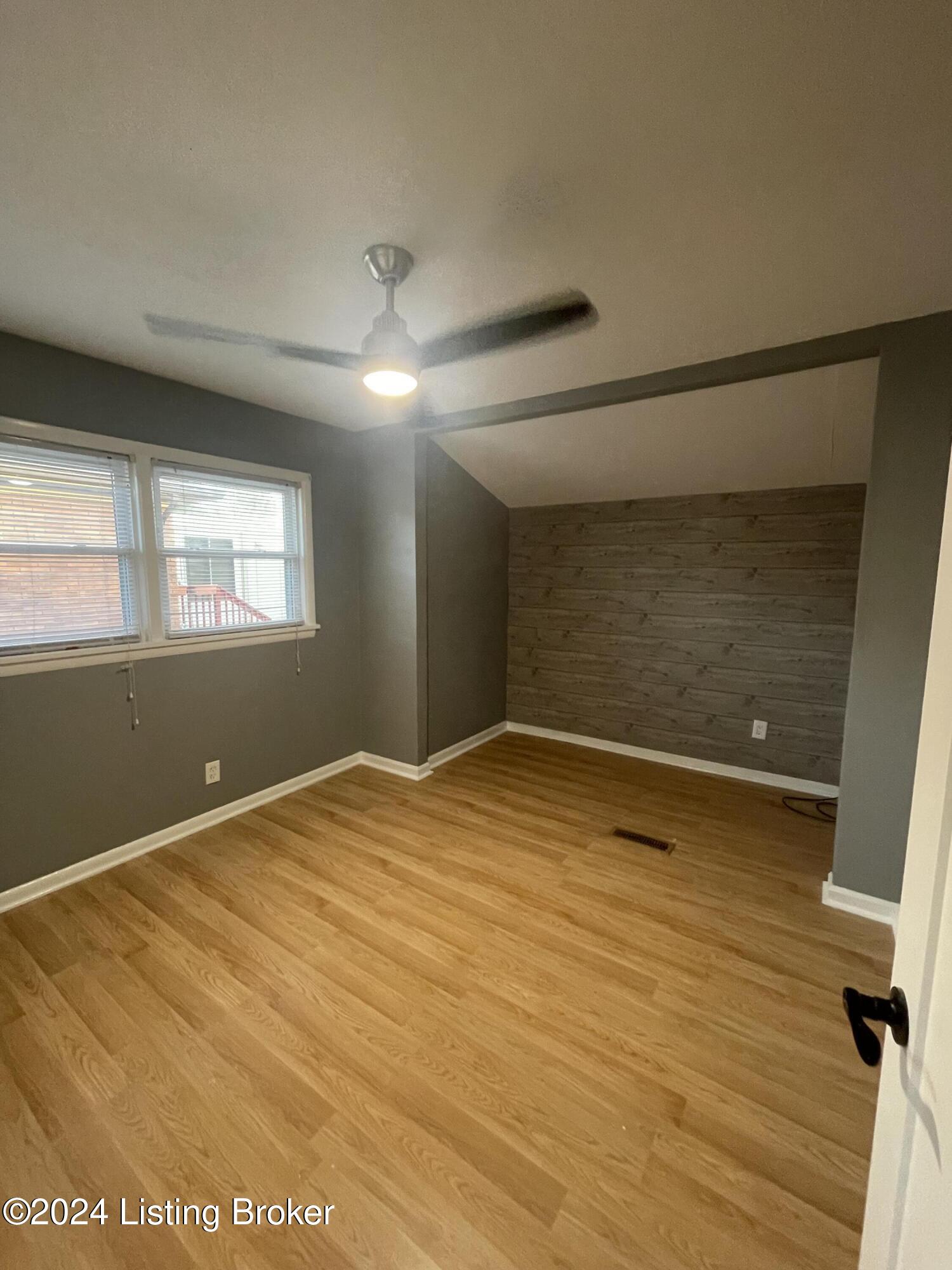 4102 Caven Ct