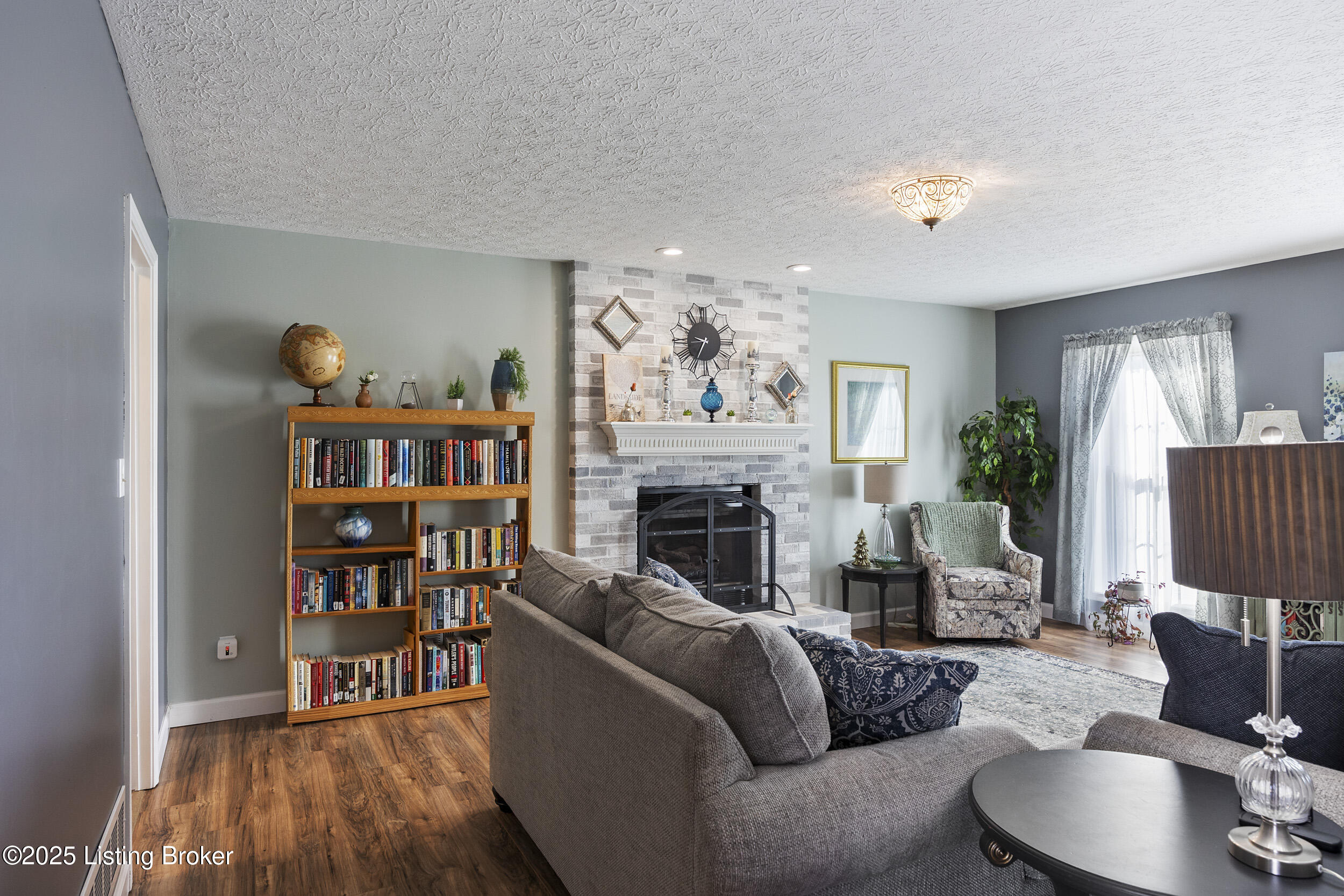 7409 Rome Beauty Pl