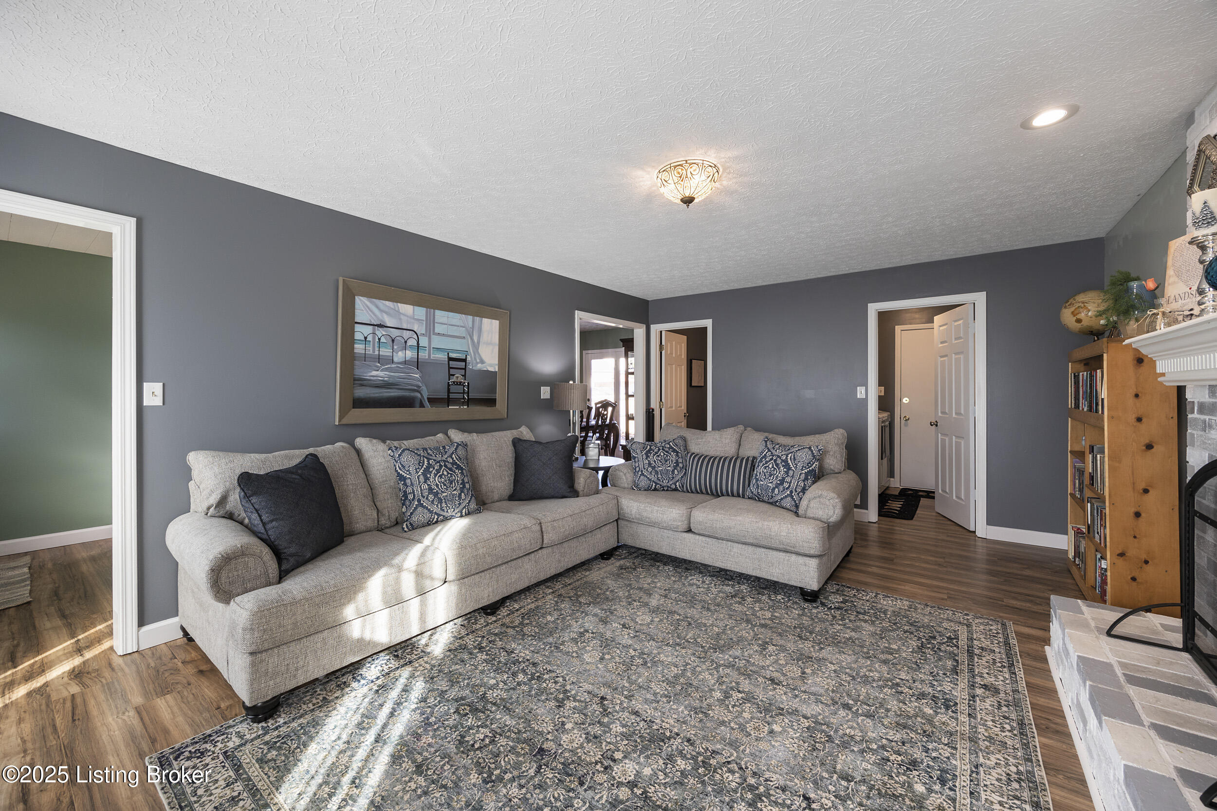 7409 Rome Beauty Pl