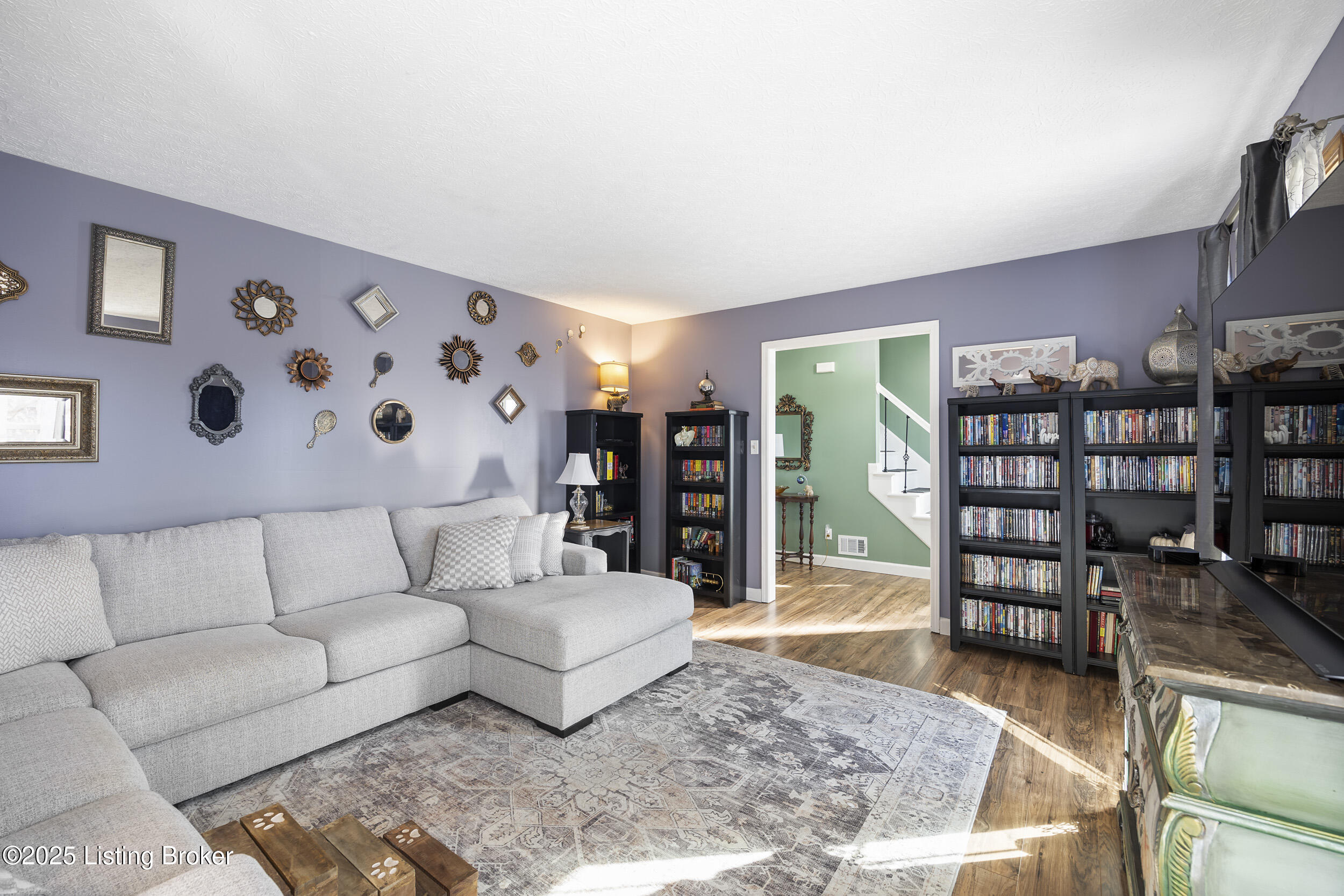 7409 Rome Beauty Pl