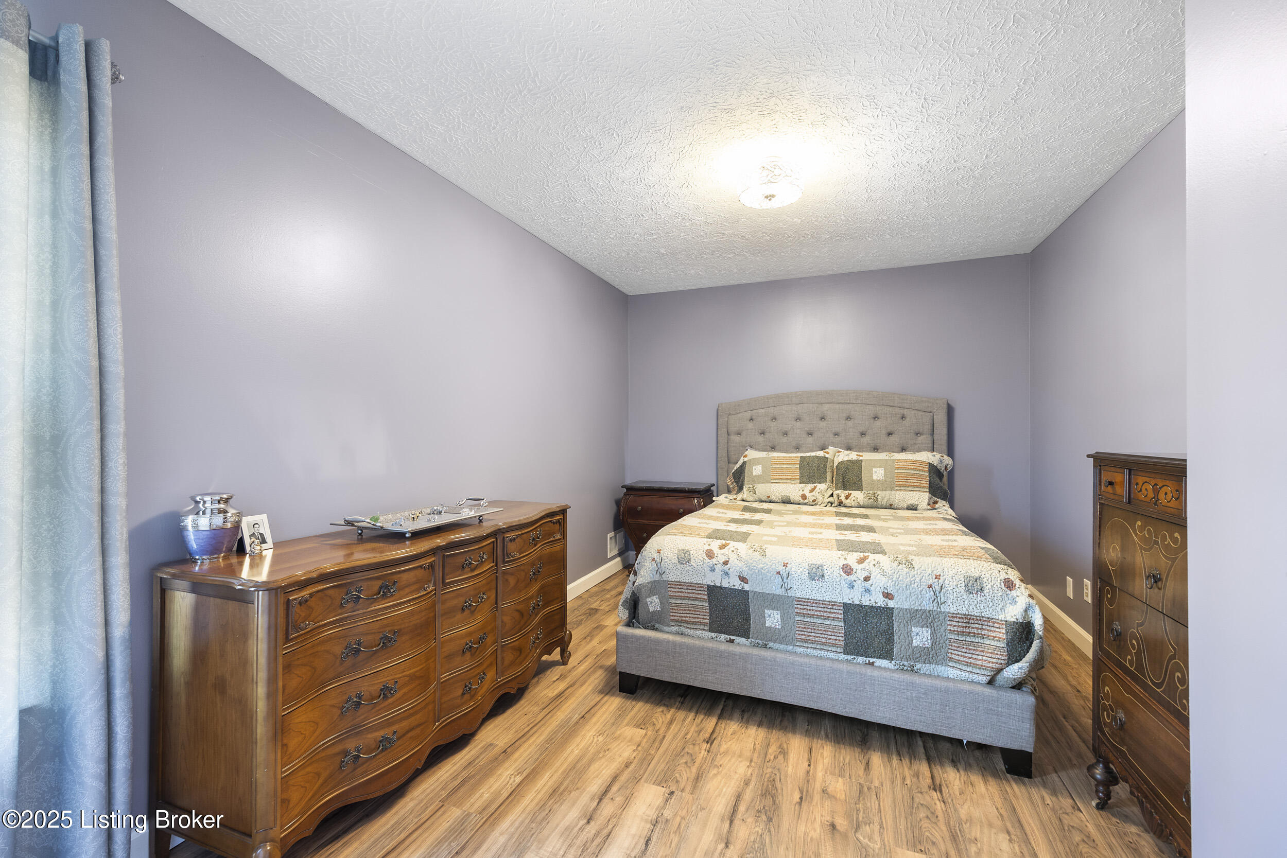 7409 Rome Beauty Pl