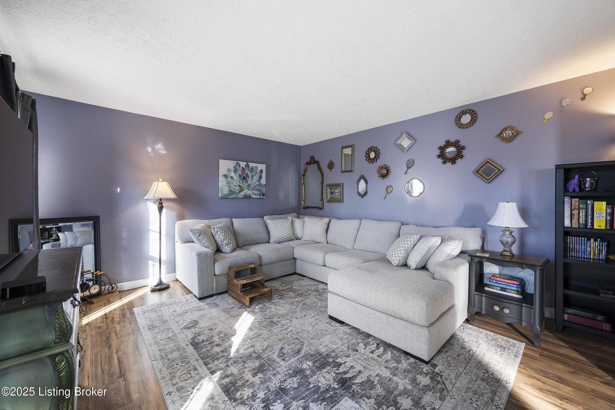 7409 Rome Beauty Pl