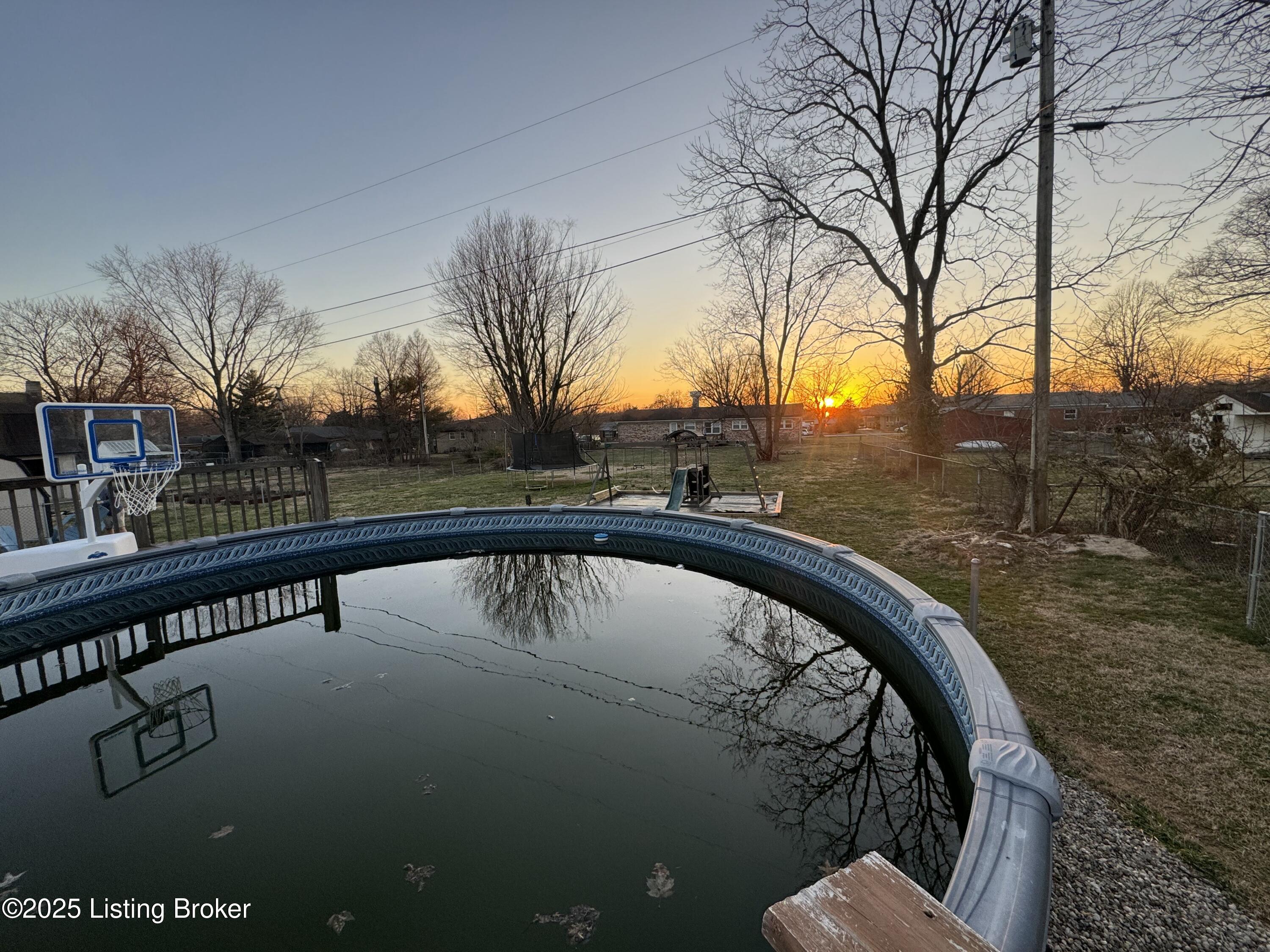 143 Harris Dr