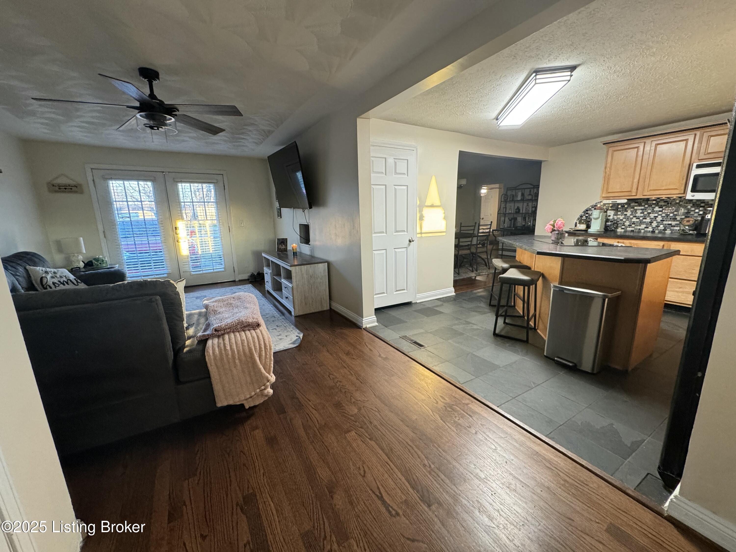 143 Harris Dr