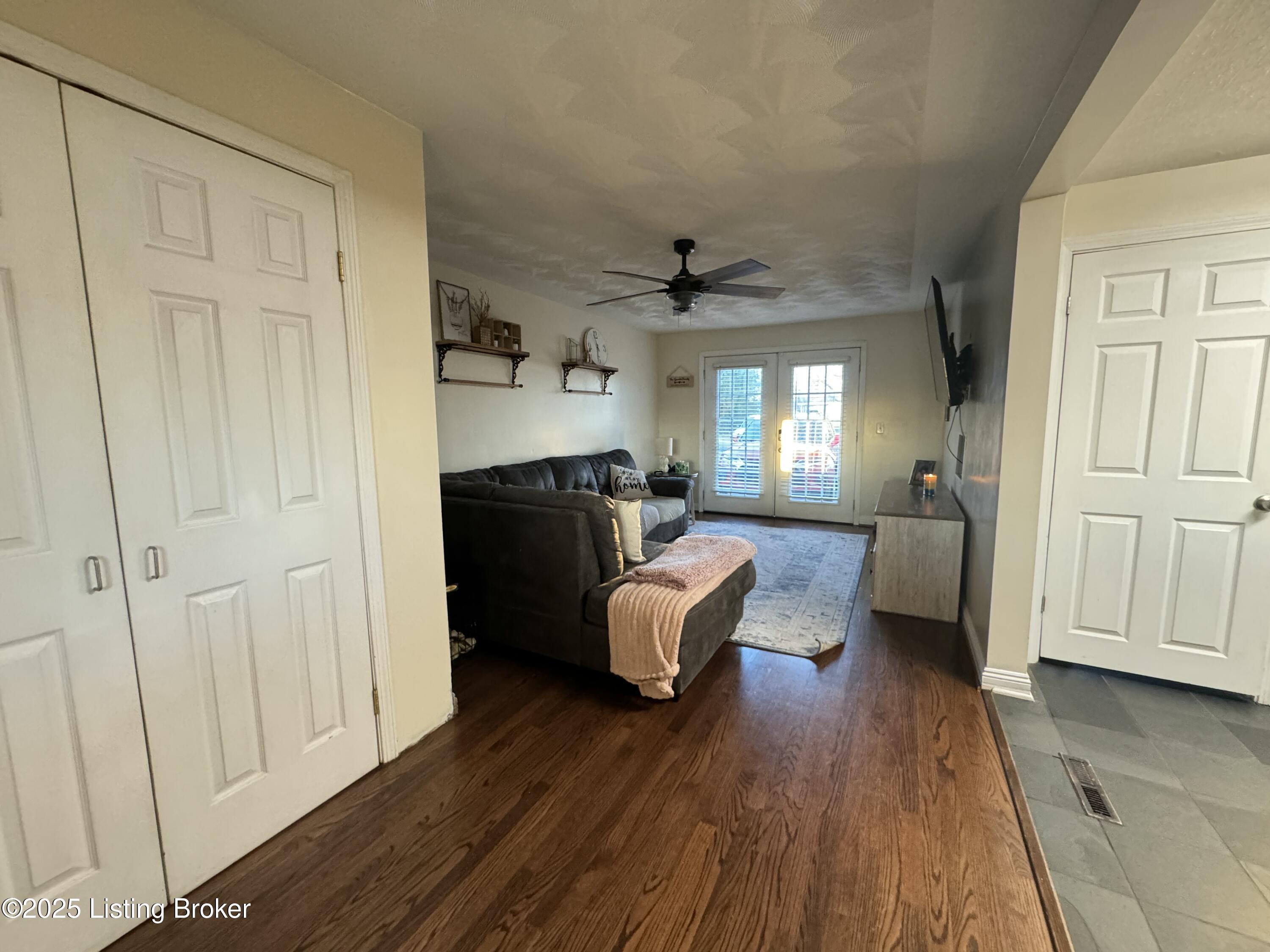 143 Harris Dr