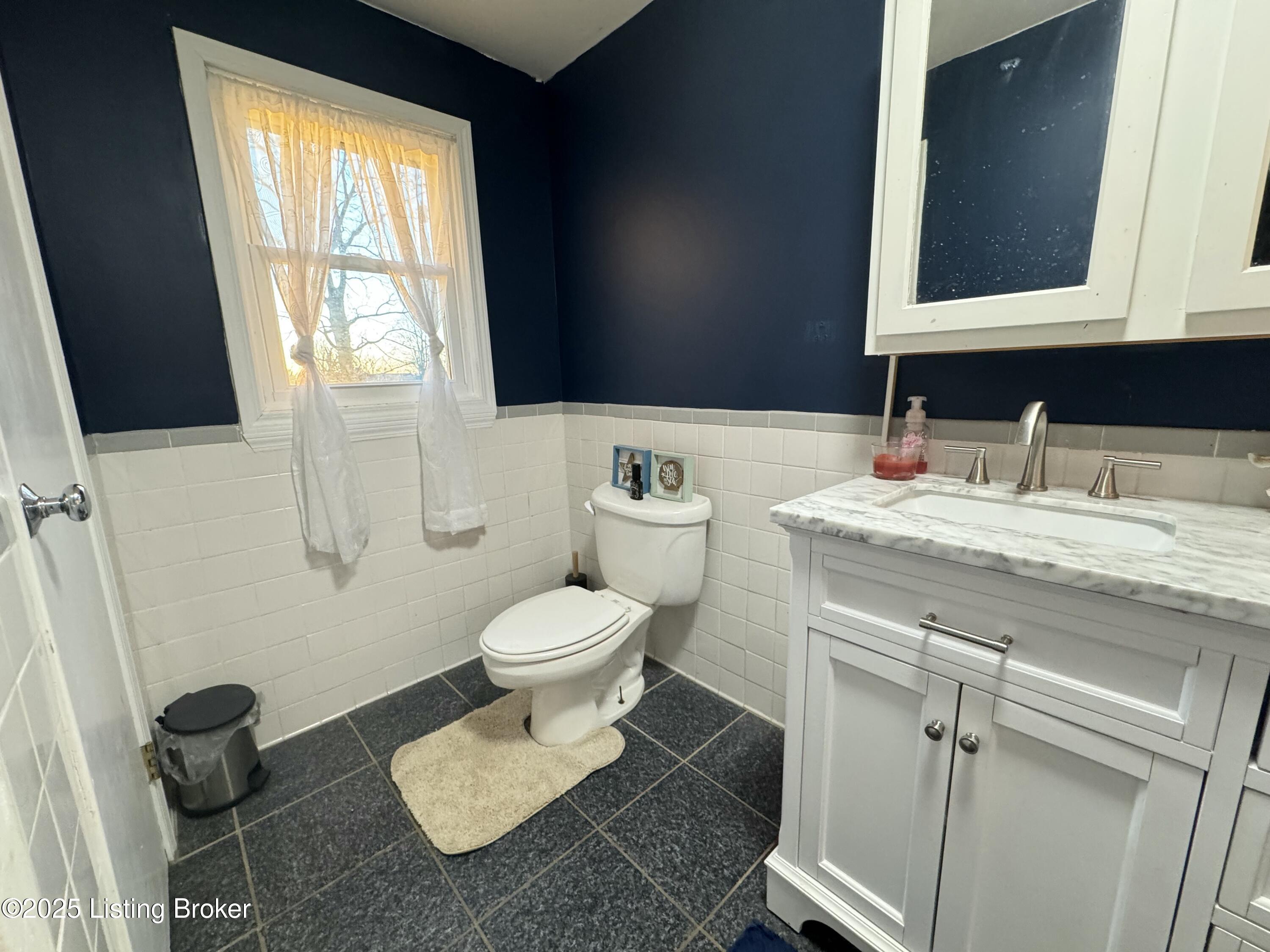 143 Harris Dr