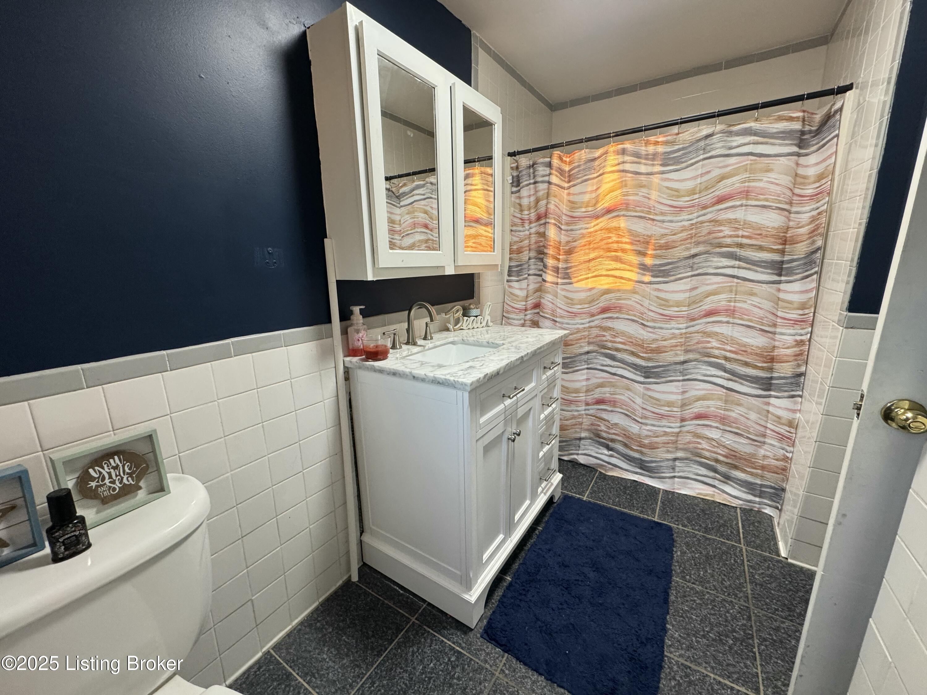 143 Harris Dr