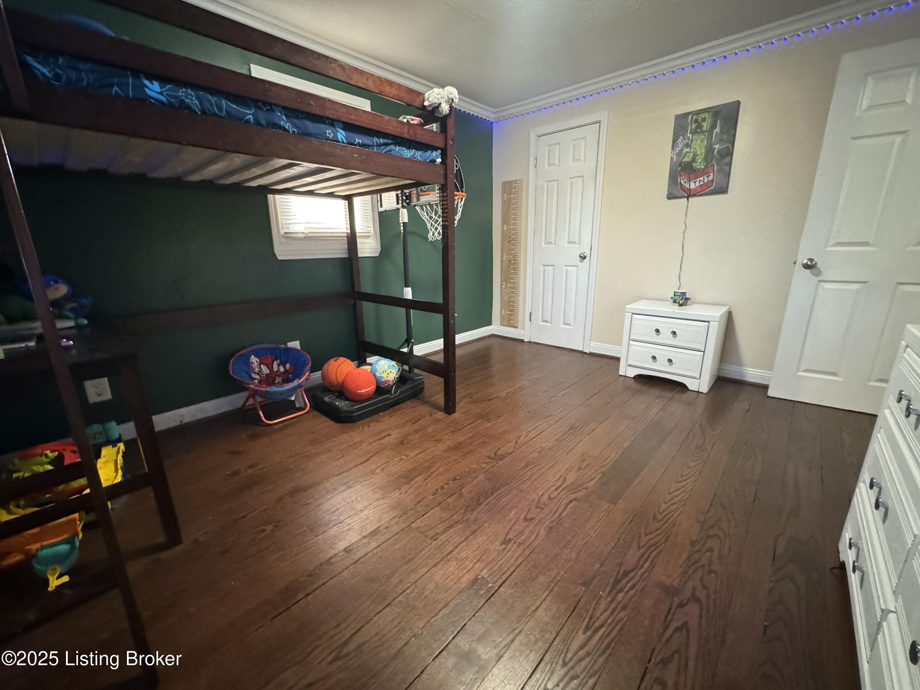 143 Harris Dr