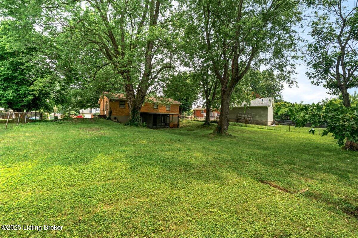 6706 Skyline Dr