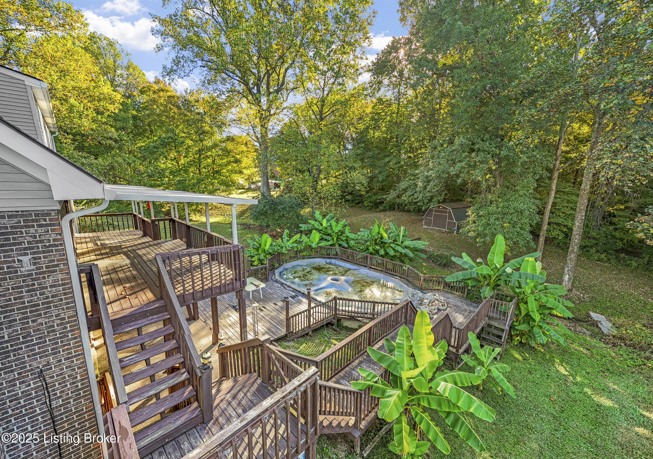 257 Topfield Rd