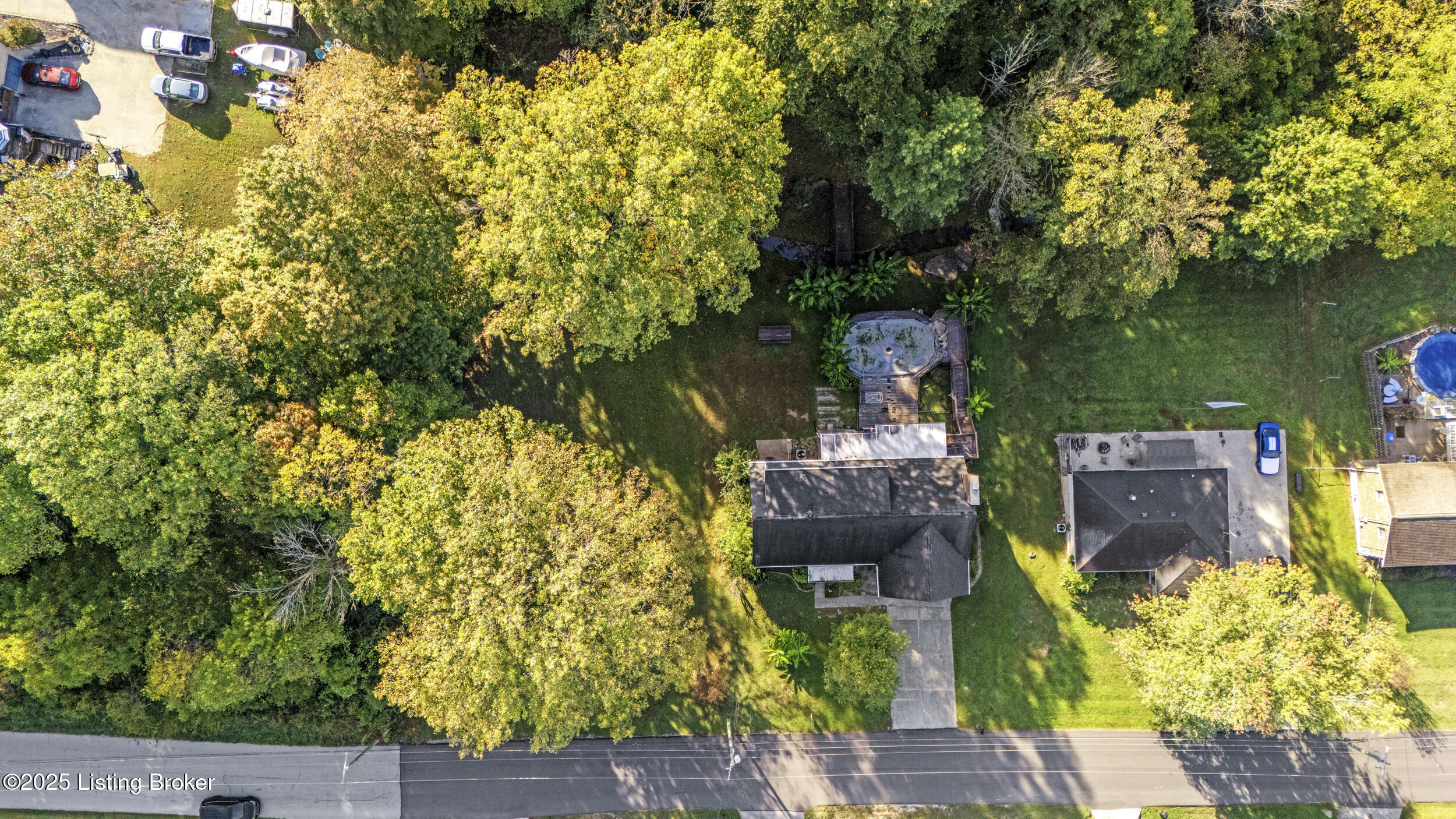 257 Topfield Rd