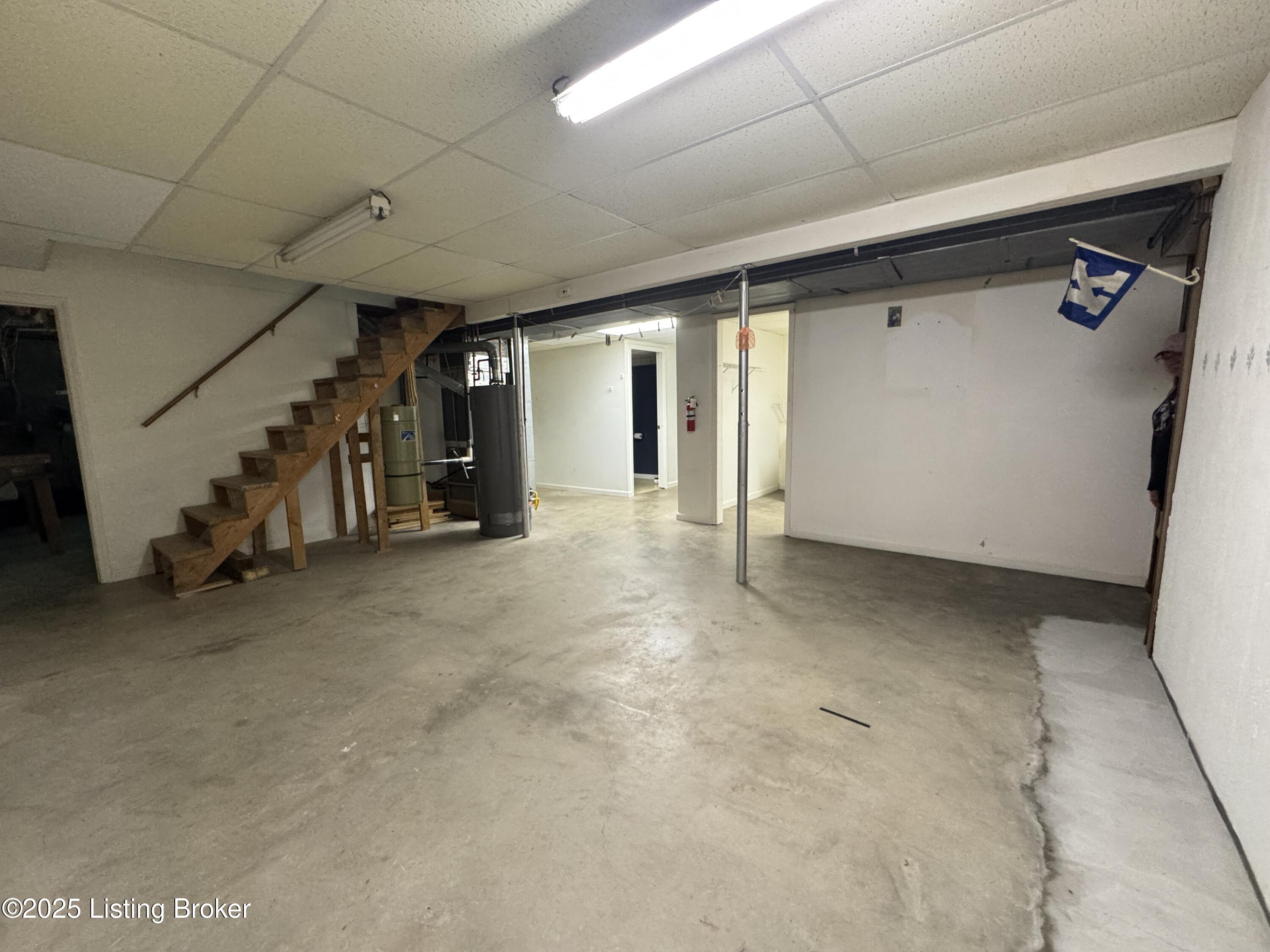 257 Topfield Rd