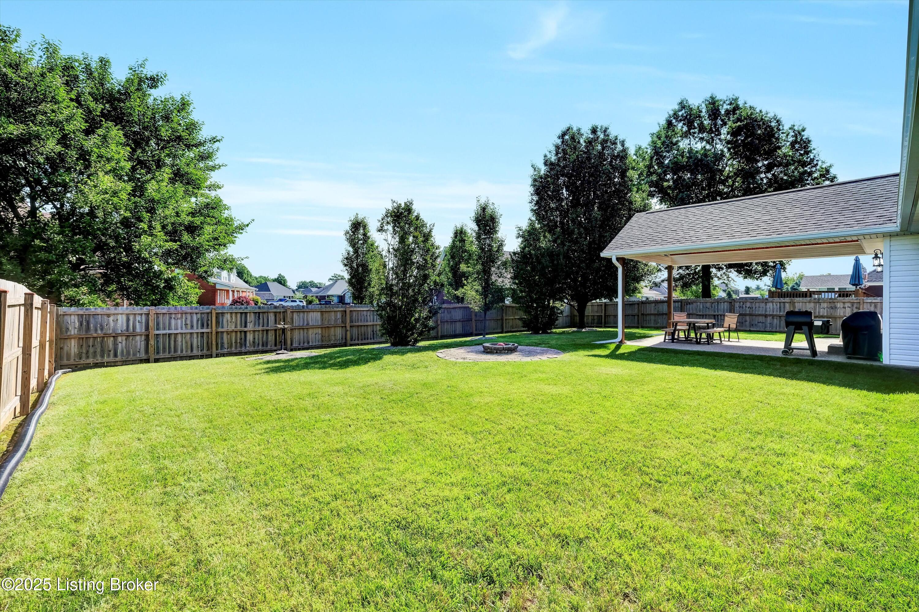 624 Circle Valley Dr