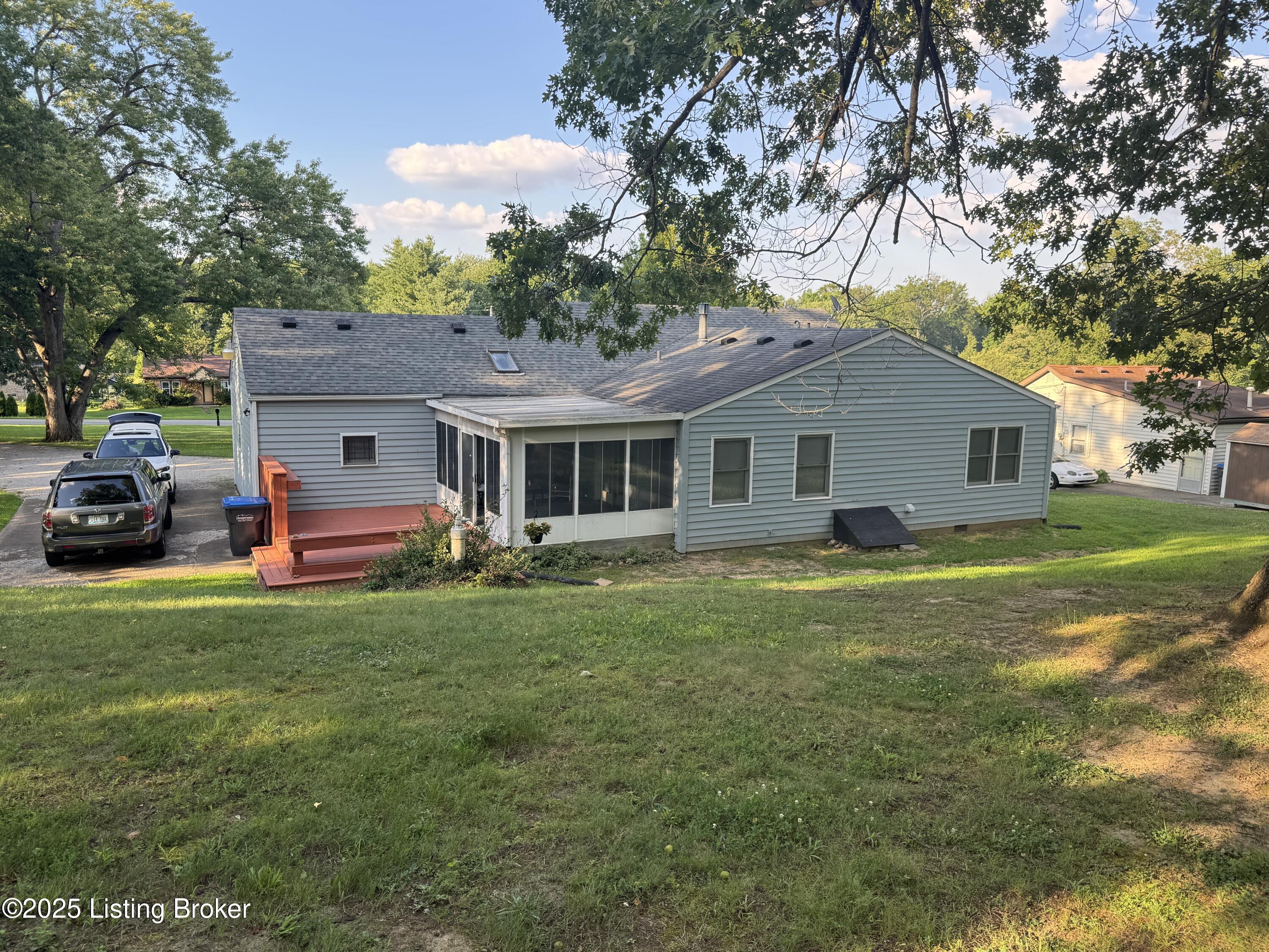 8400 Wisertown Rd