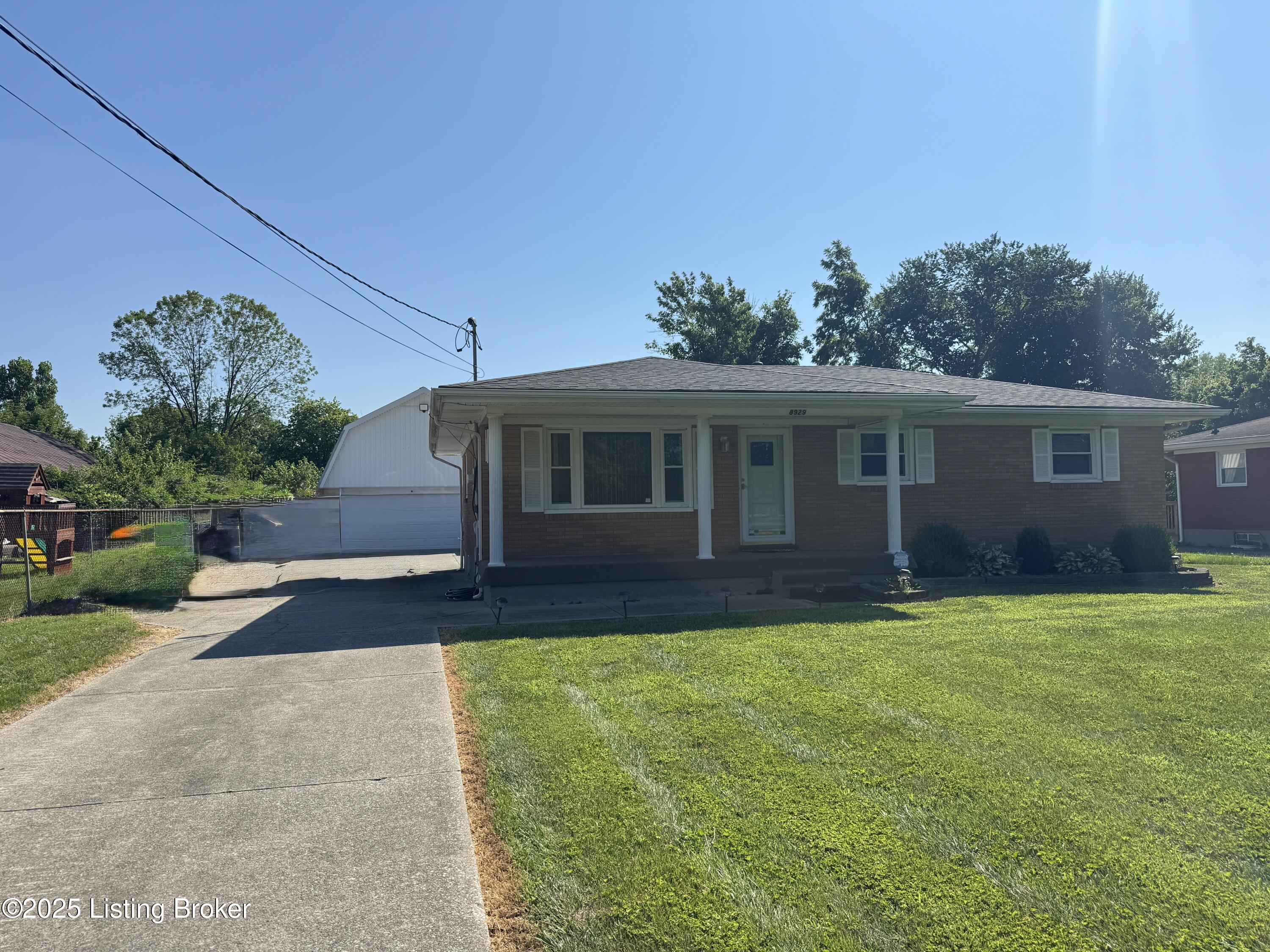 8929 Brown Austin Rd