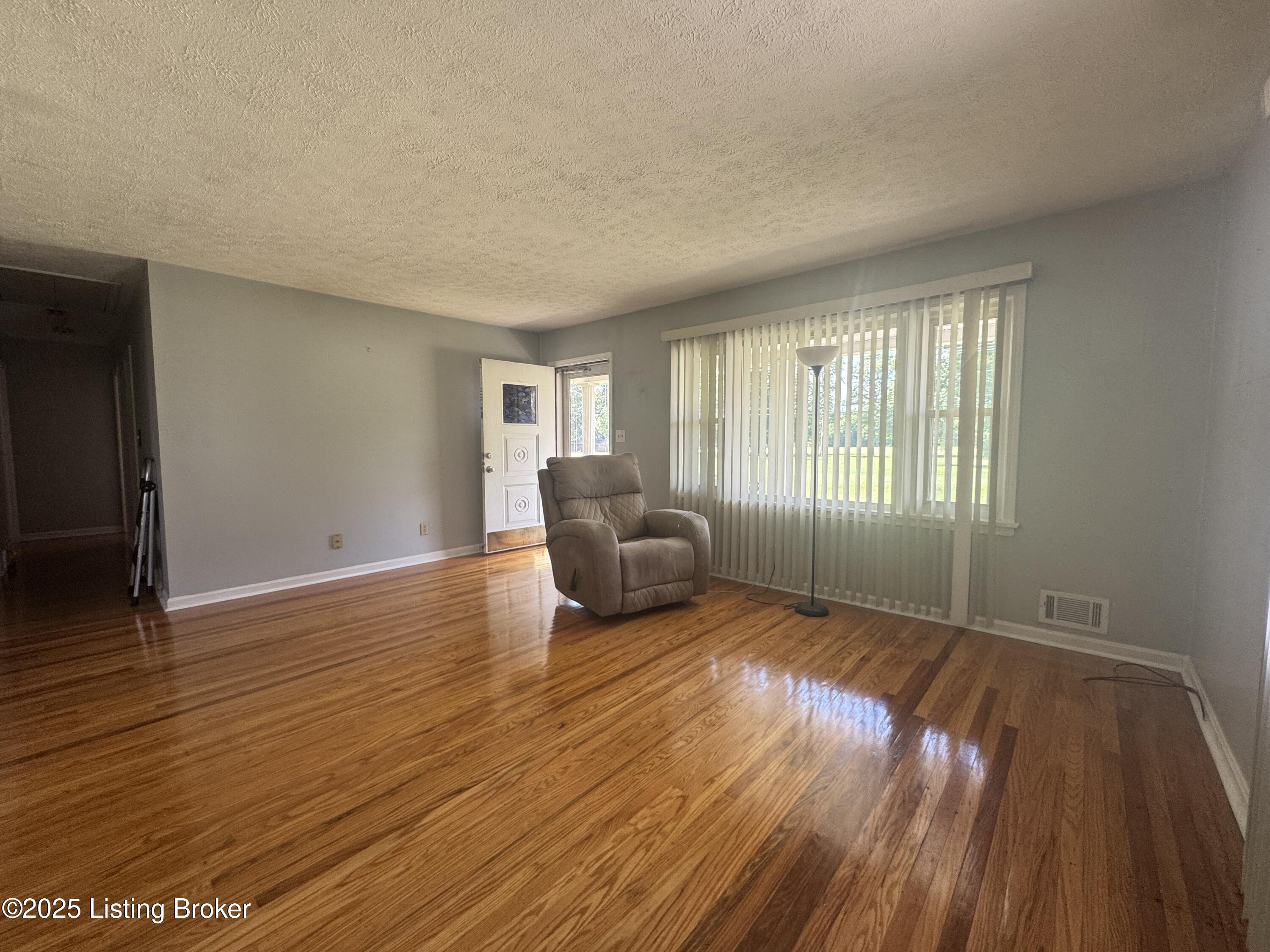 8929 Brown Austin Rd