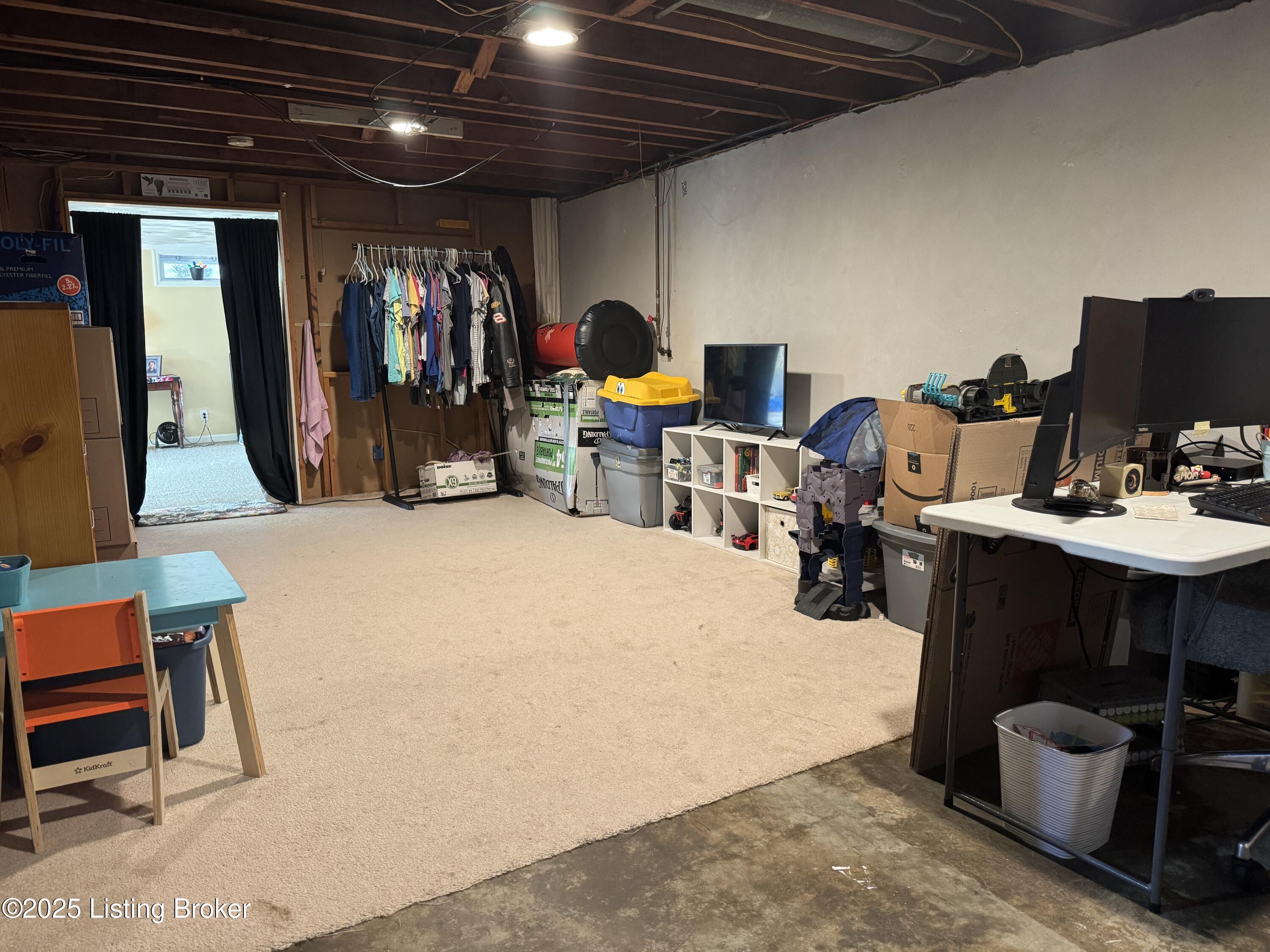 8814 Aristides Dr