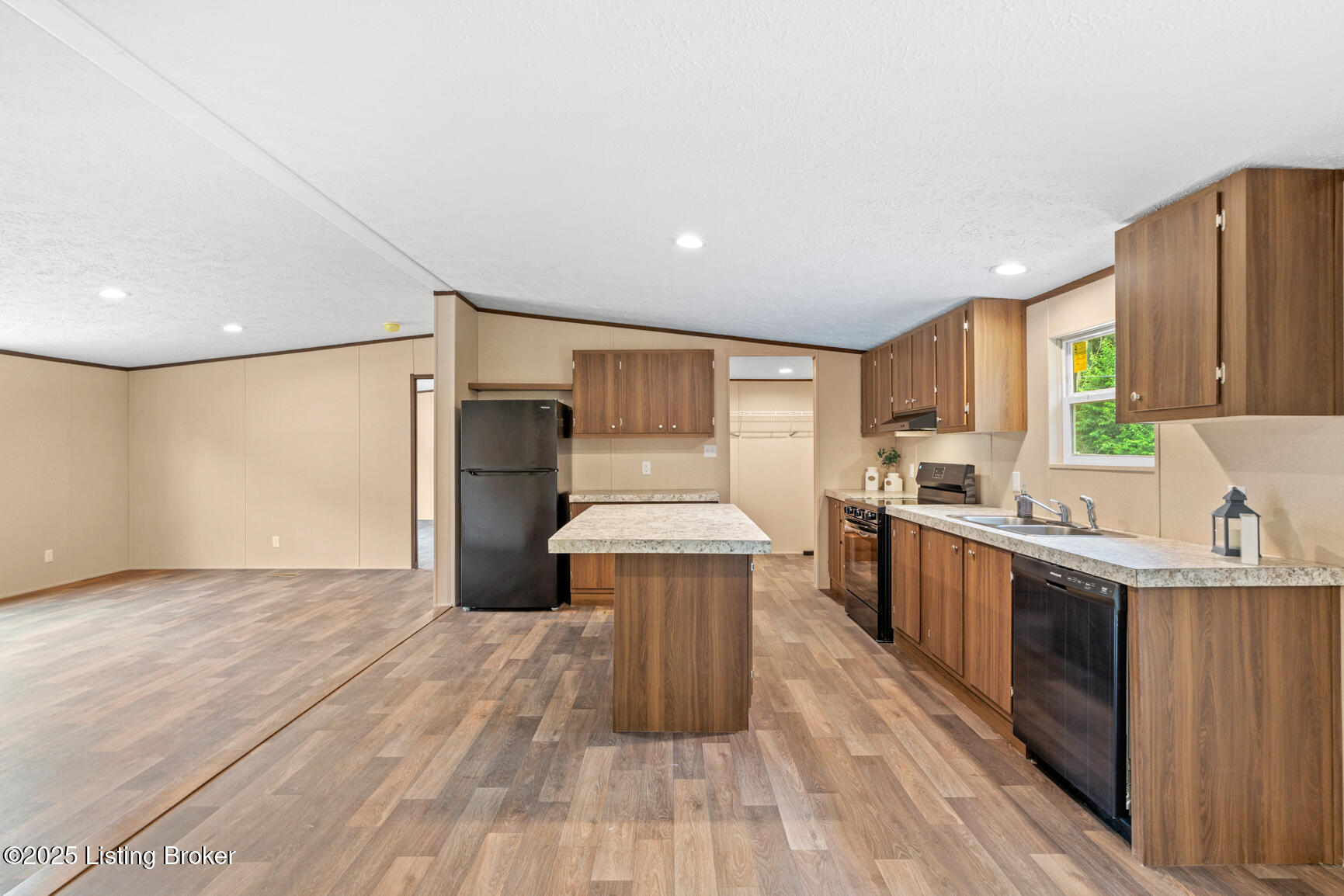 599 Berryman Road Rd
