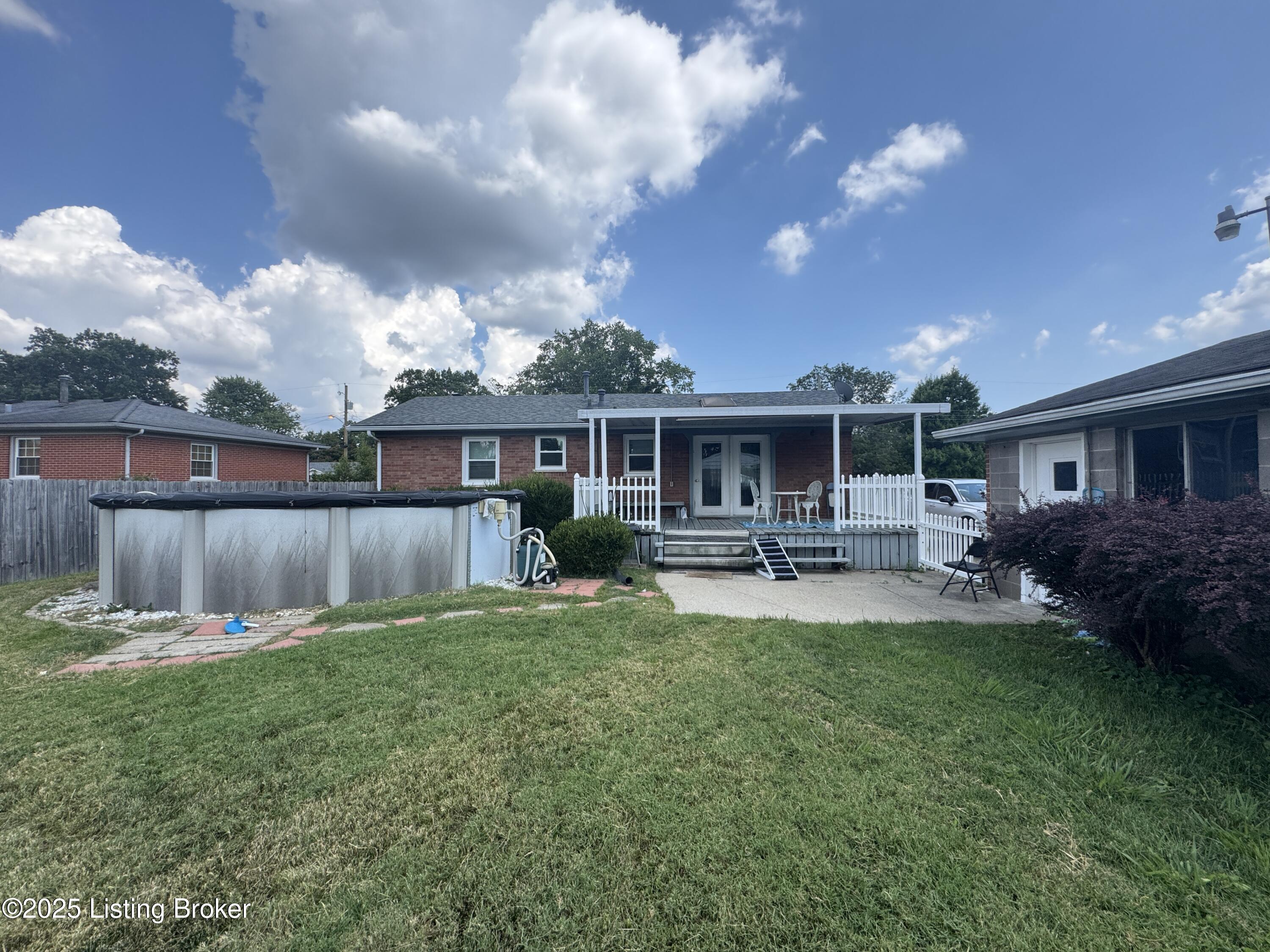6300 Derrick Dr