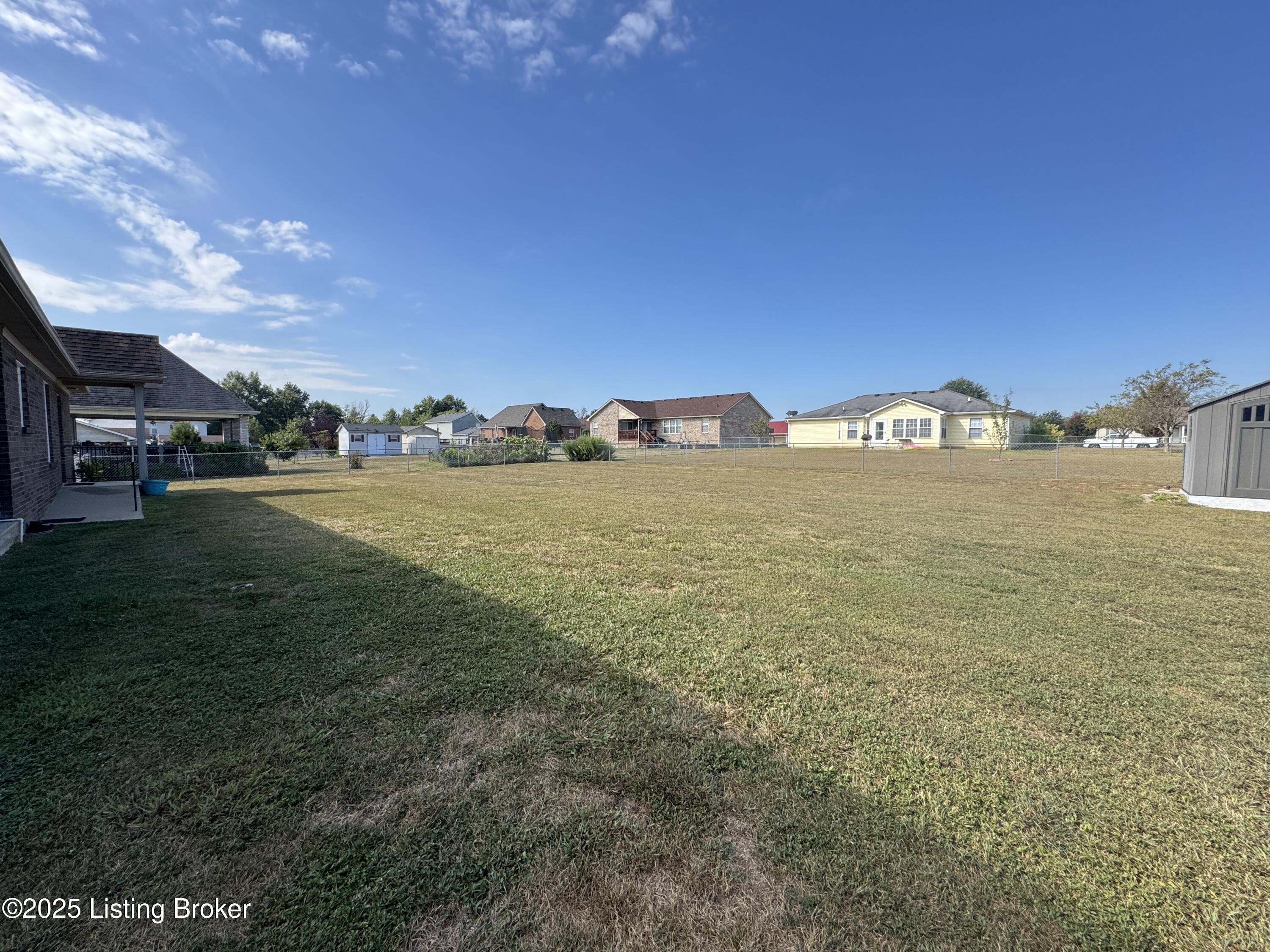 200 Emmaus Cir
