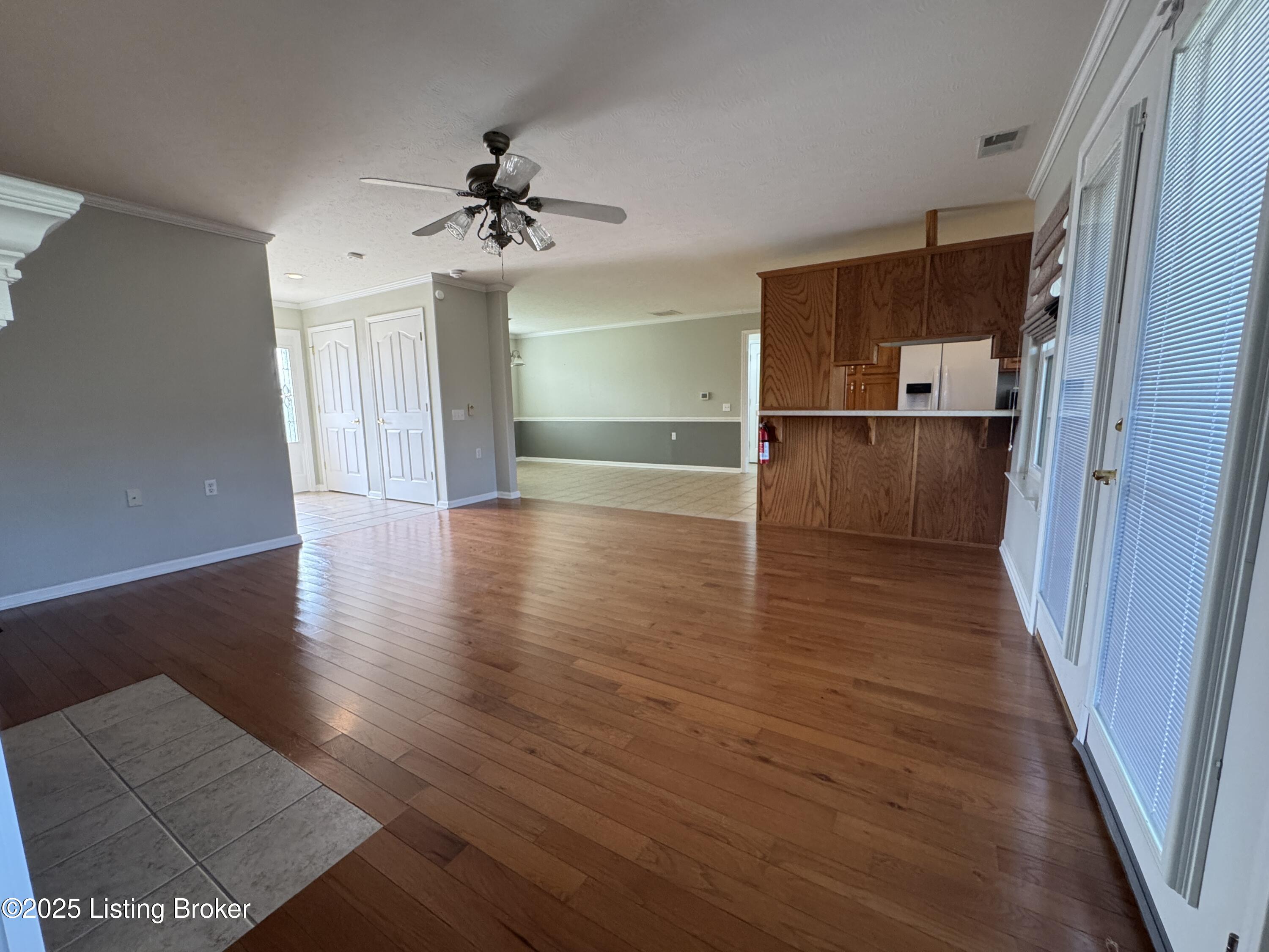 200 Emmaus Cir