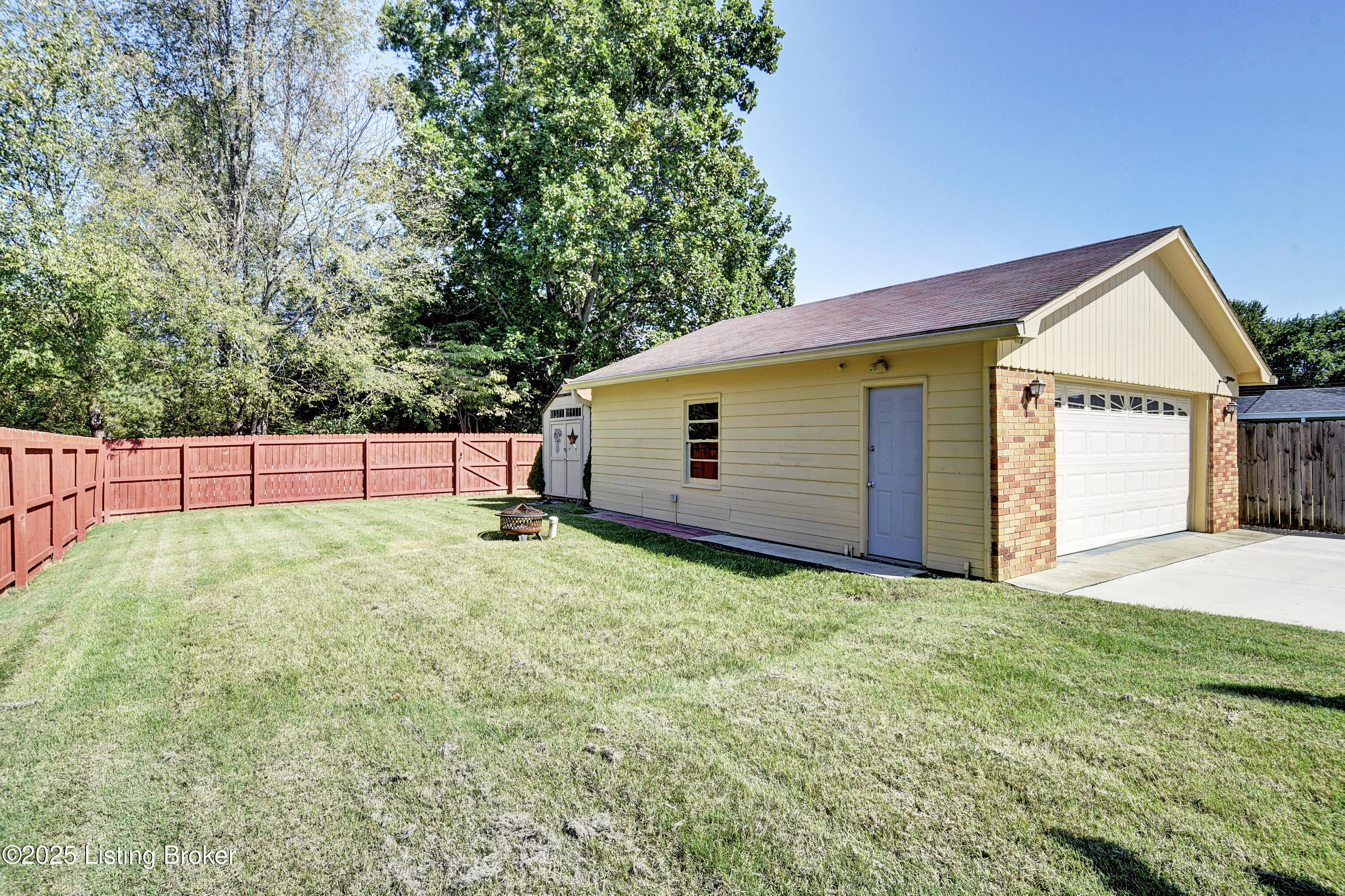 4607 Melvin Dr, Louisville