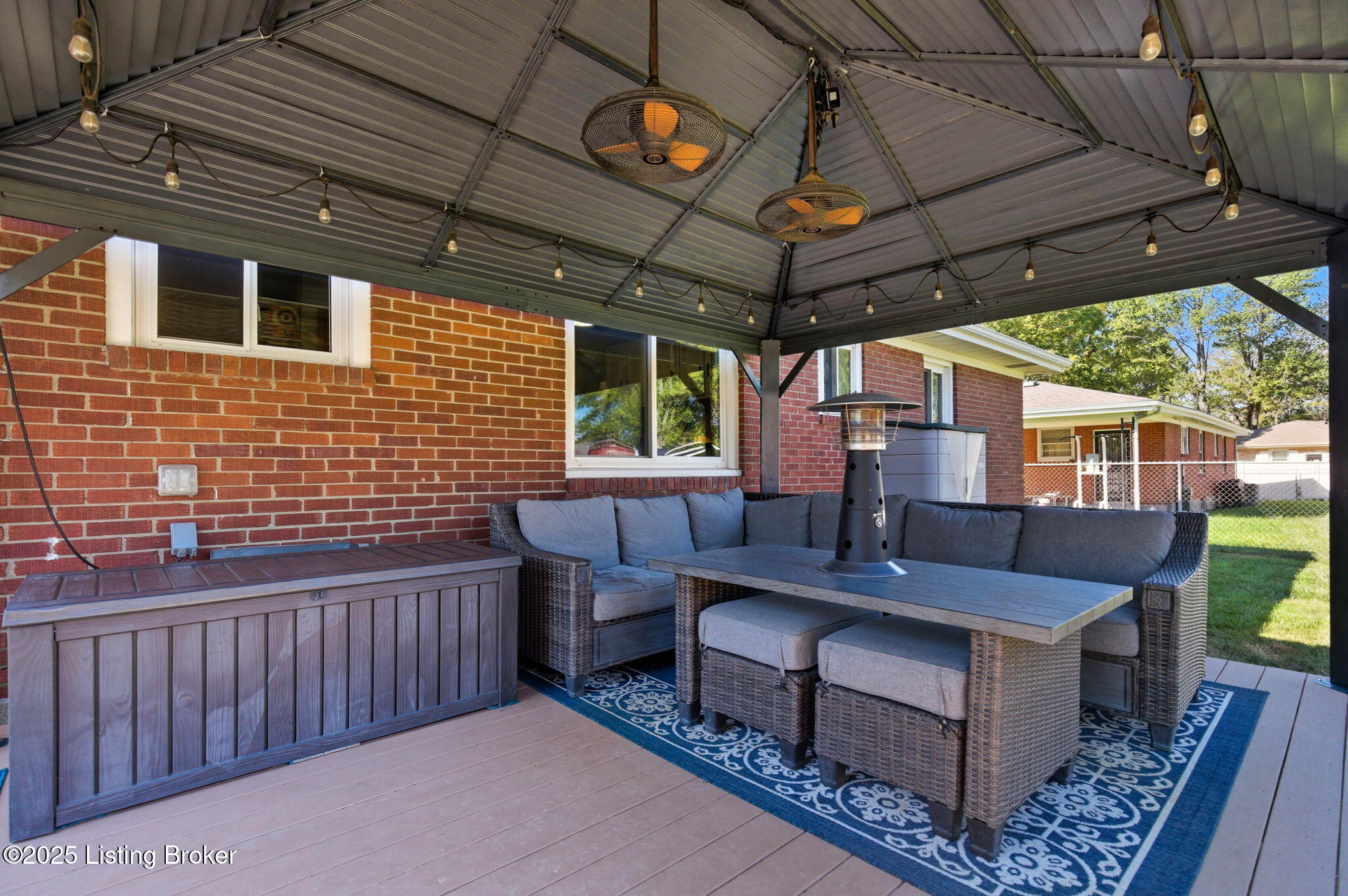 5407 Pamela Dr