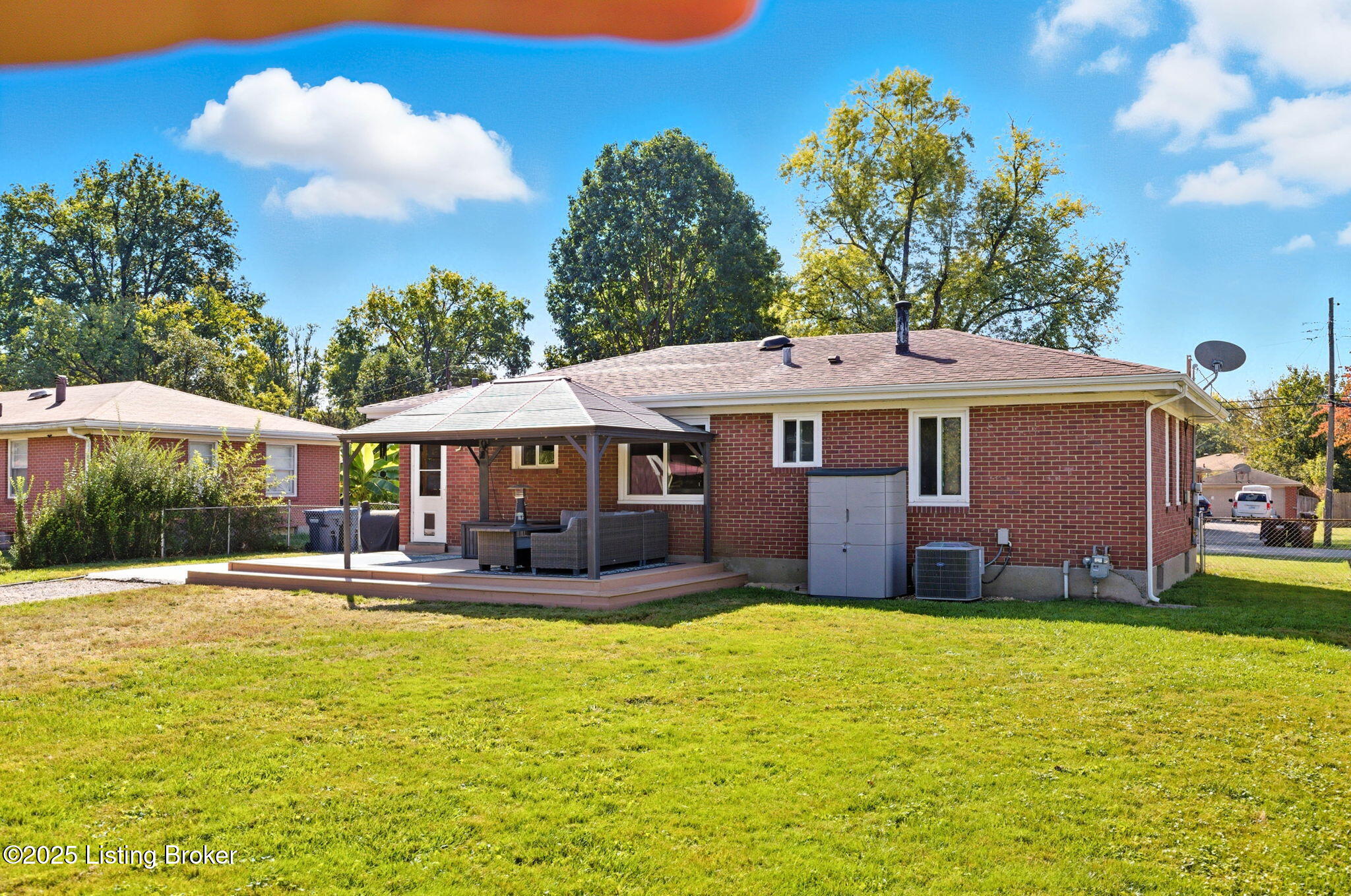 5407 Pamela Dr
