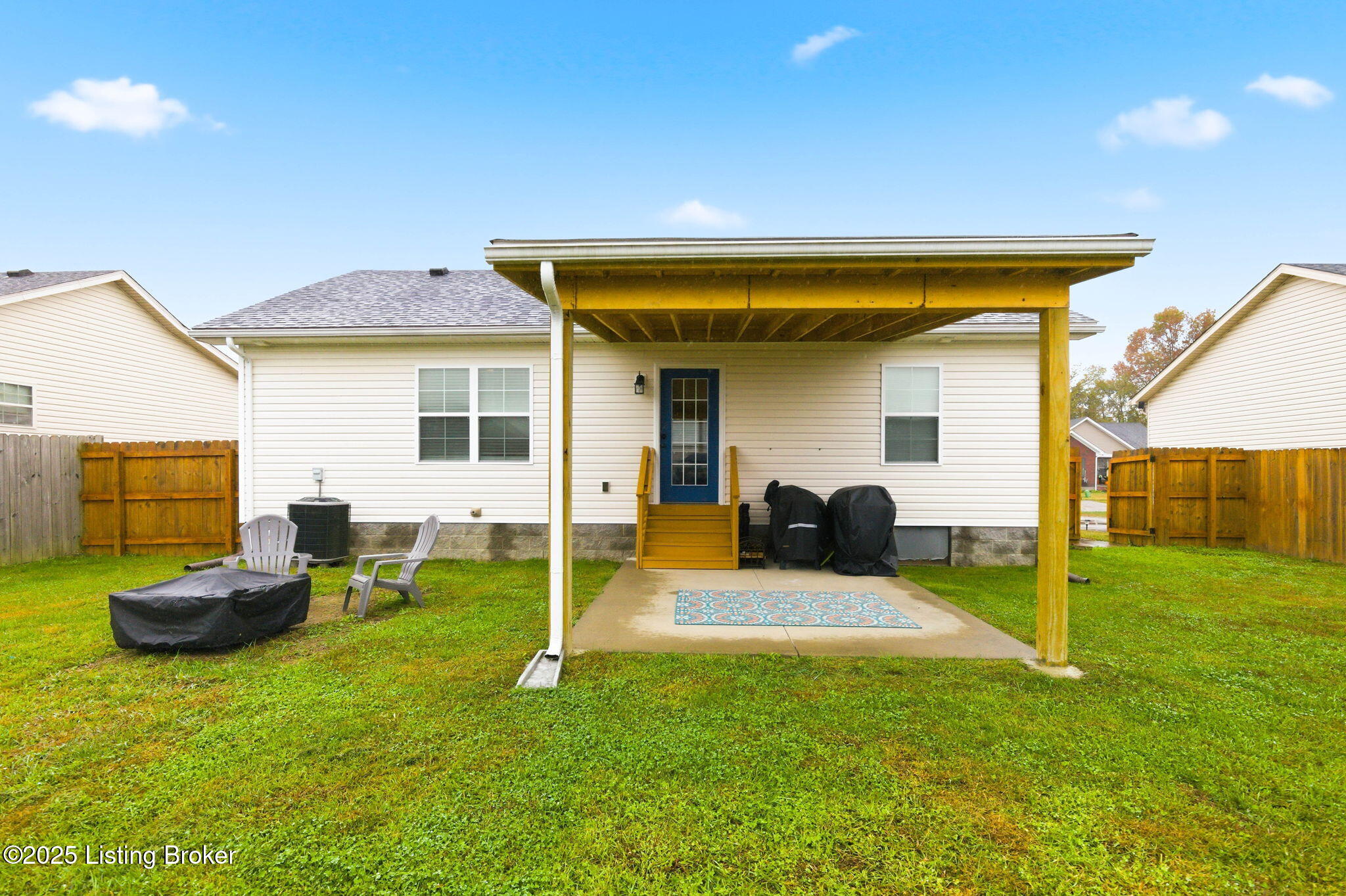 923 Tecumseh Dr