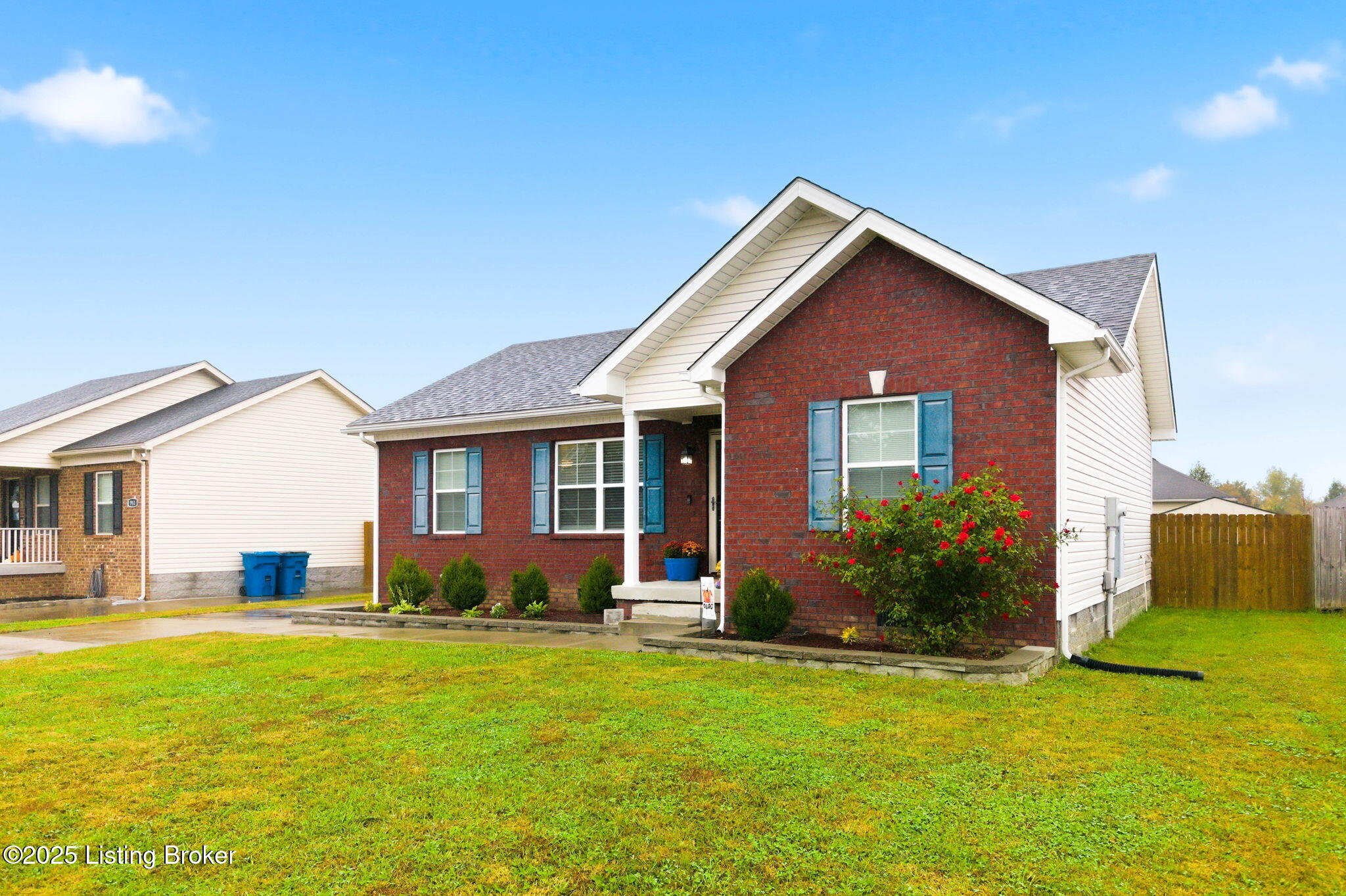 923 Tecumseh Dr