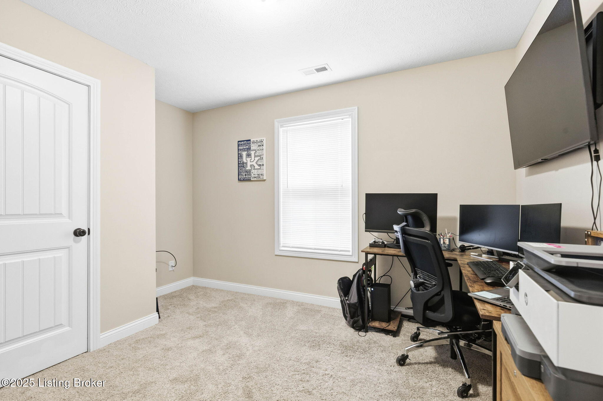 923 Tecumseh Dr