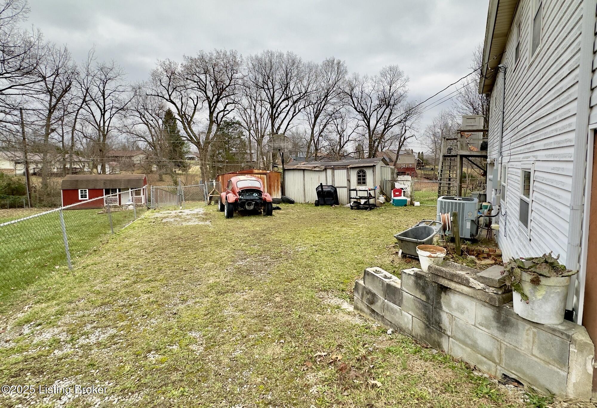 1785 Holly Ct