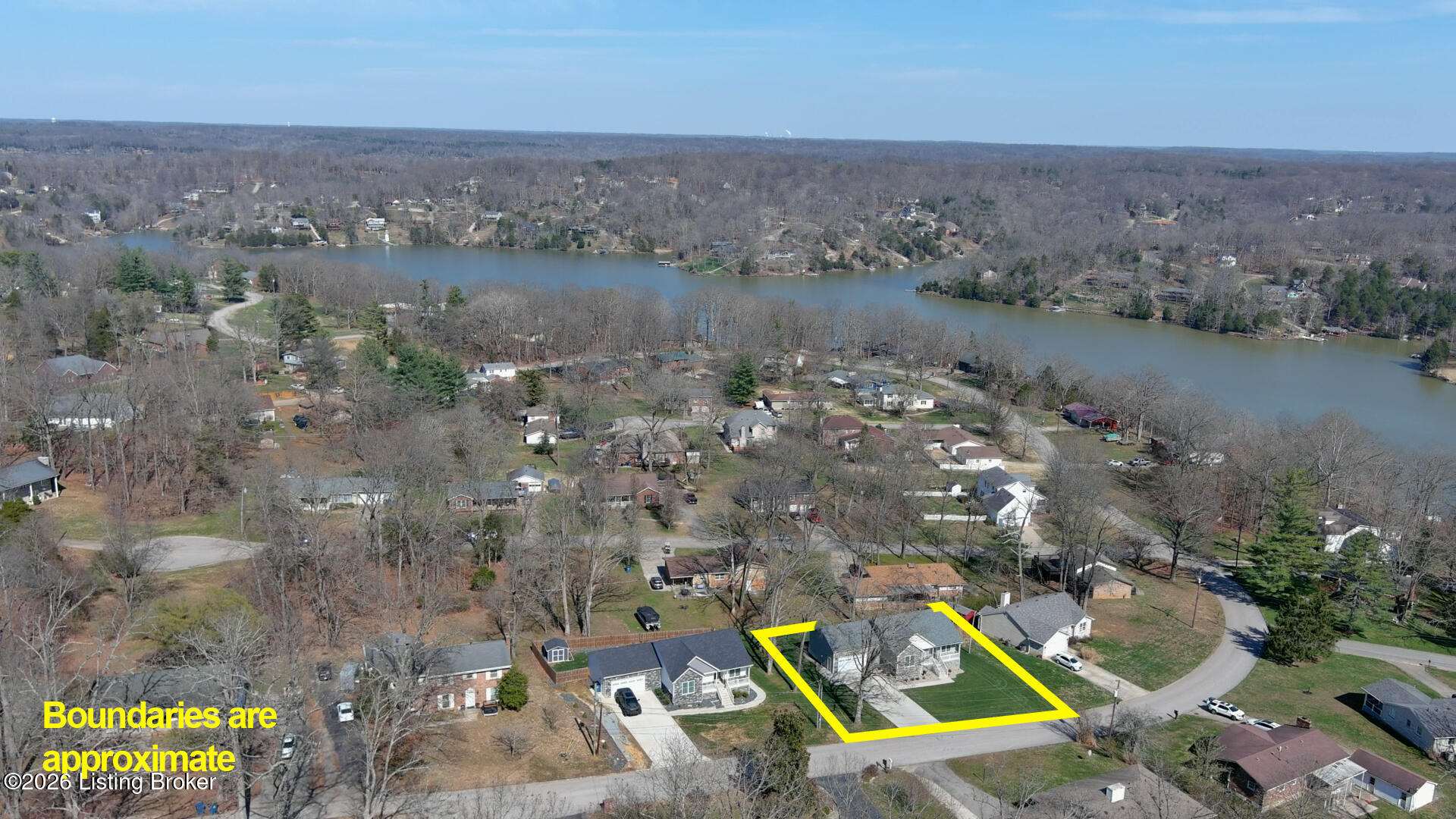 631 Lakeshore Pkwy
